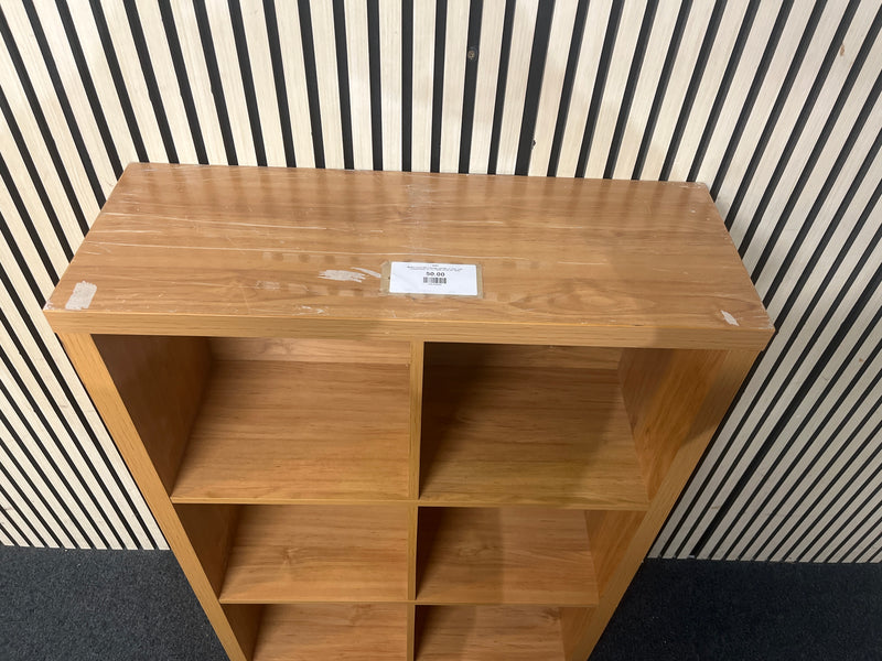 Modern wood effect storage unit with six open cube compartments. (H 117 x W 80 x D 30 cm)  44591