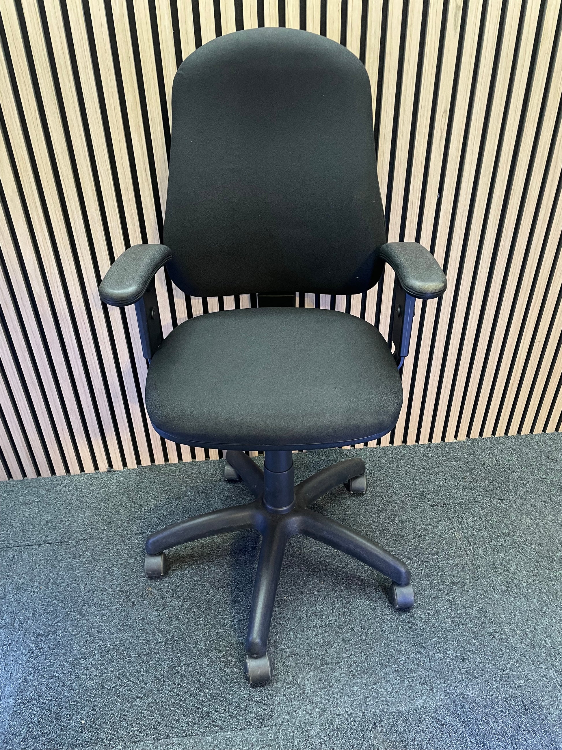 Black Second Hand Vantage Swivel chair with height adjustable arms- various condition