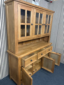 Switch Tall solid oak 3 glass door 3 base door 3 drawer kitchen dresser 3325
H x
W x 
D x 3 image