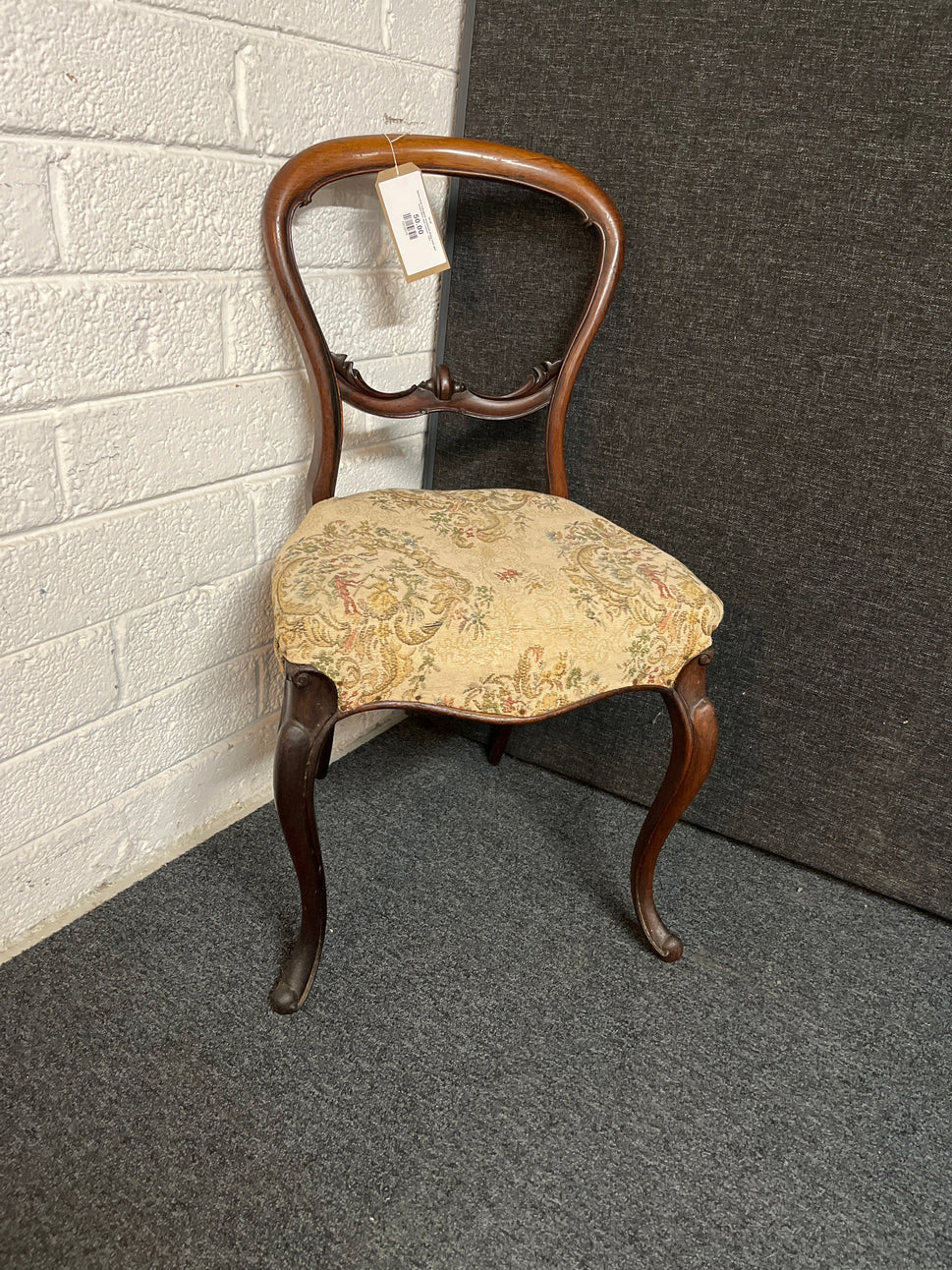 Spoon back mahogany occasional dining chair with mixed fabric seat cushion  1225
