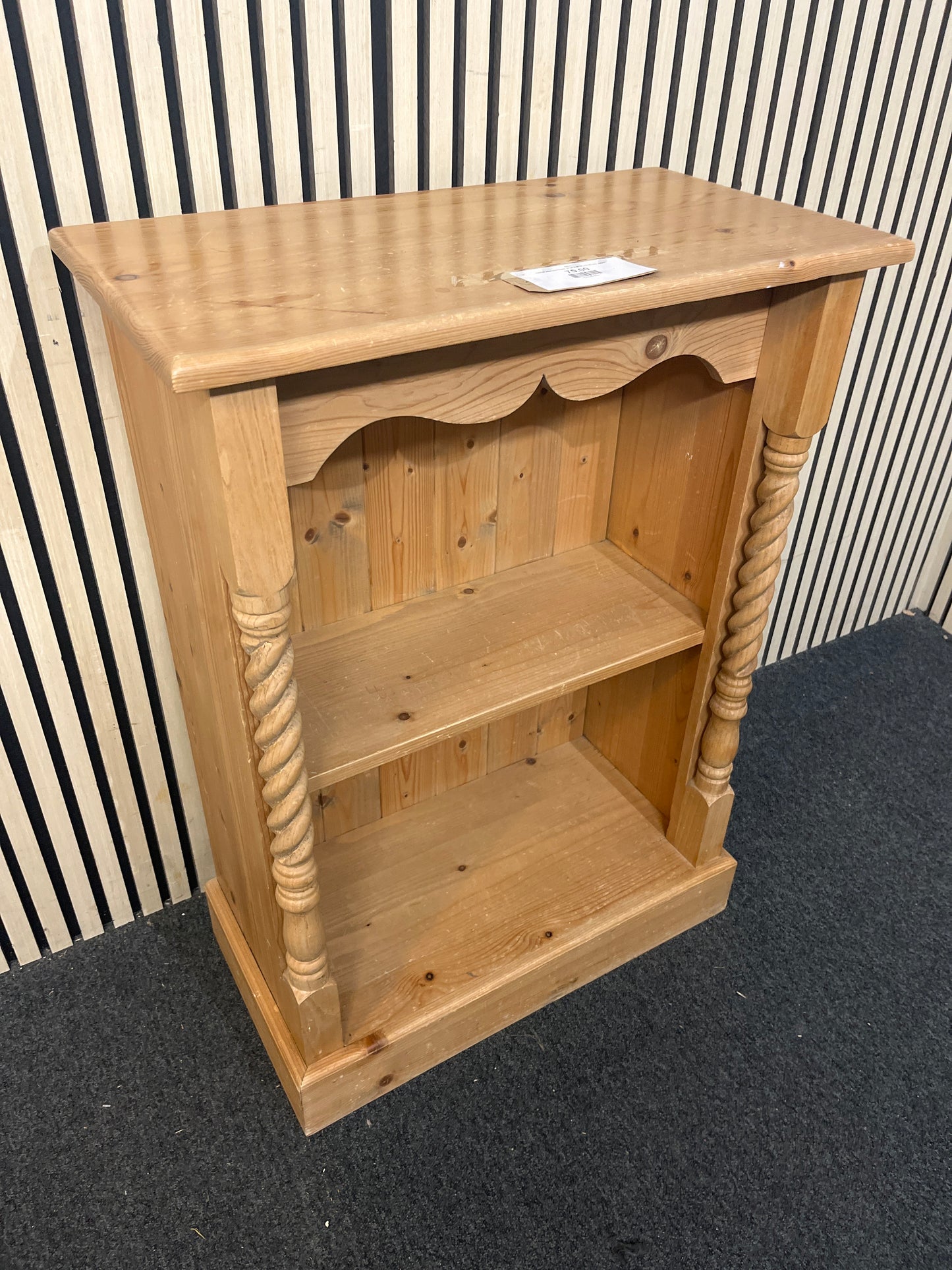 natural pine bookcase  (H 91 x W 66 x D 35 cm)  44217