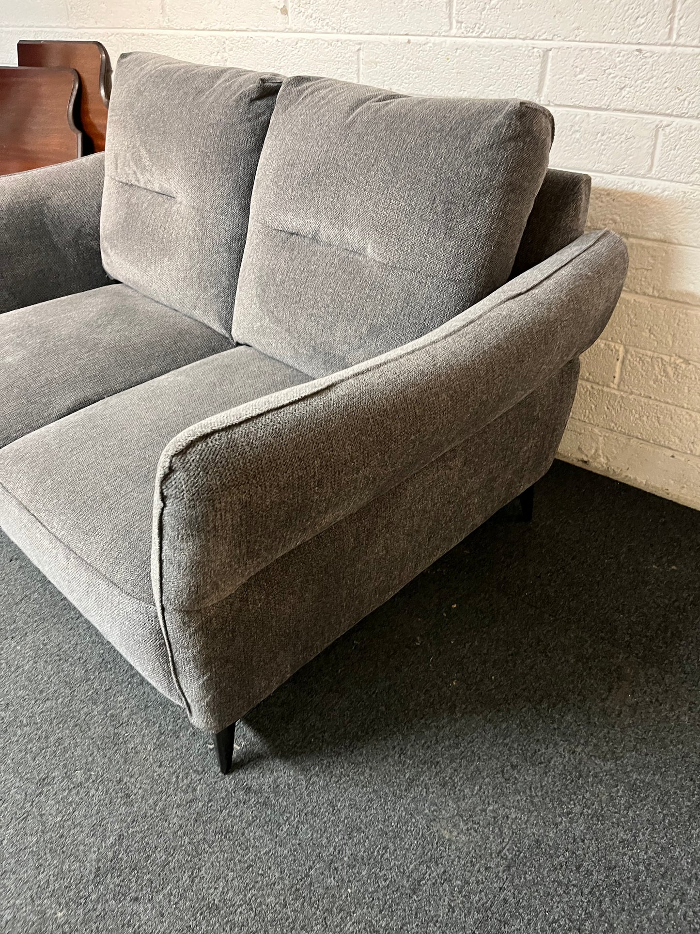 2 seater dark grey sofa (H 93 x W 155 x D 100 cm) 3225
