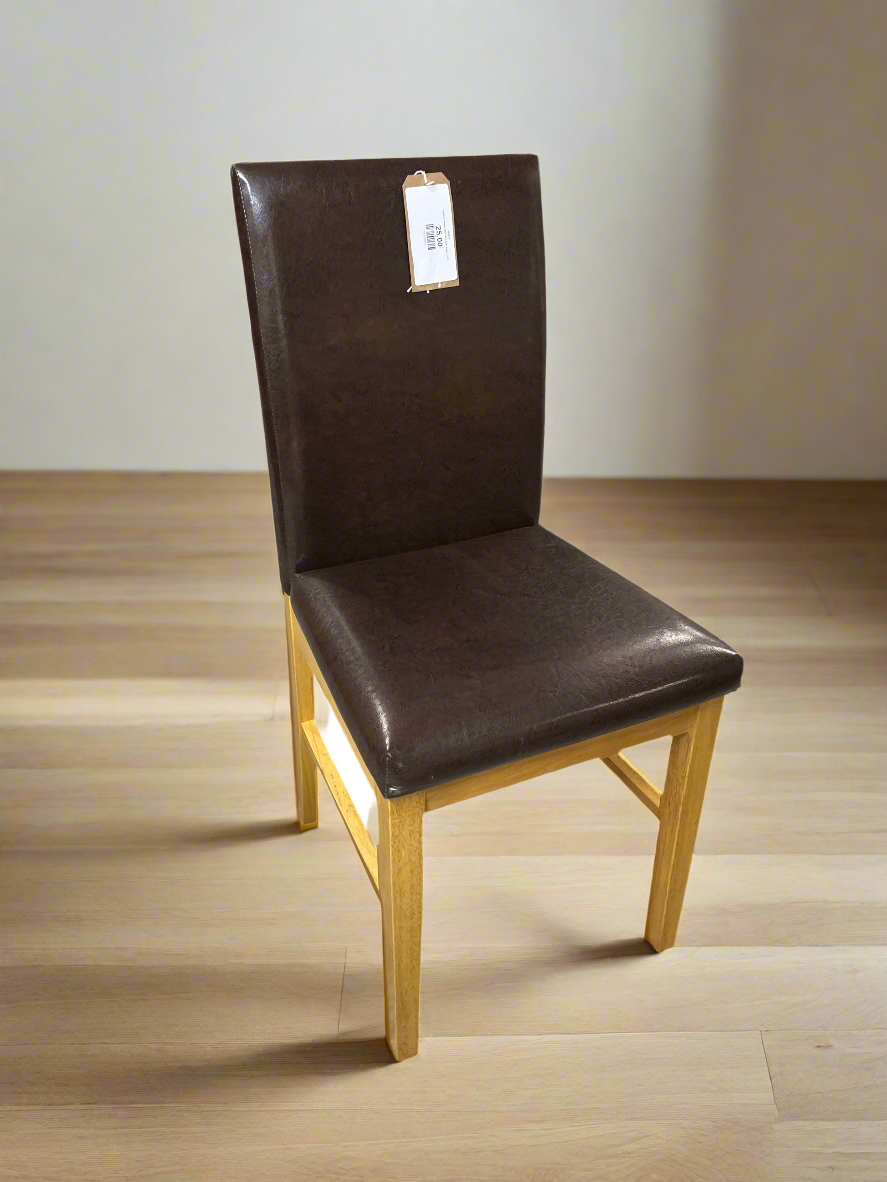 Leather dining chair with pine frame 2125