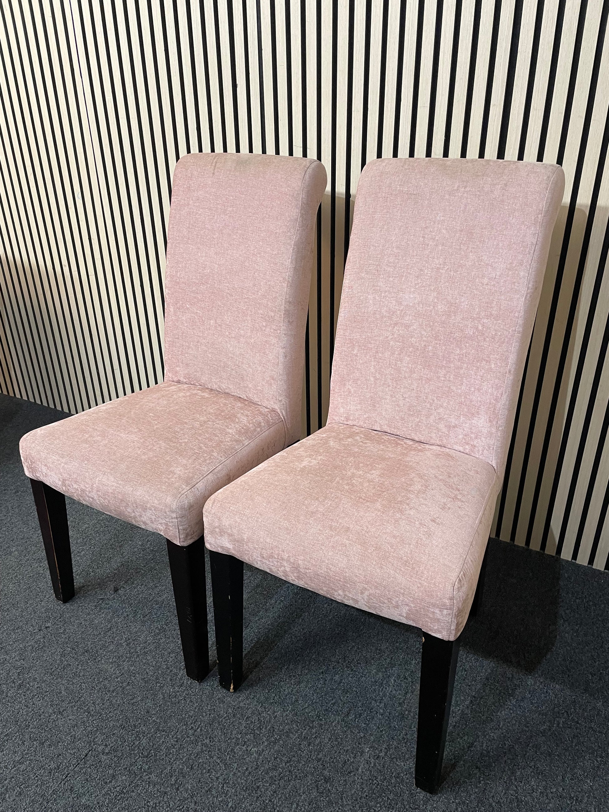 Pair of pink fabric upholstered dining chairs  3126