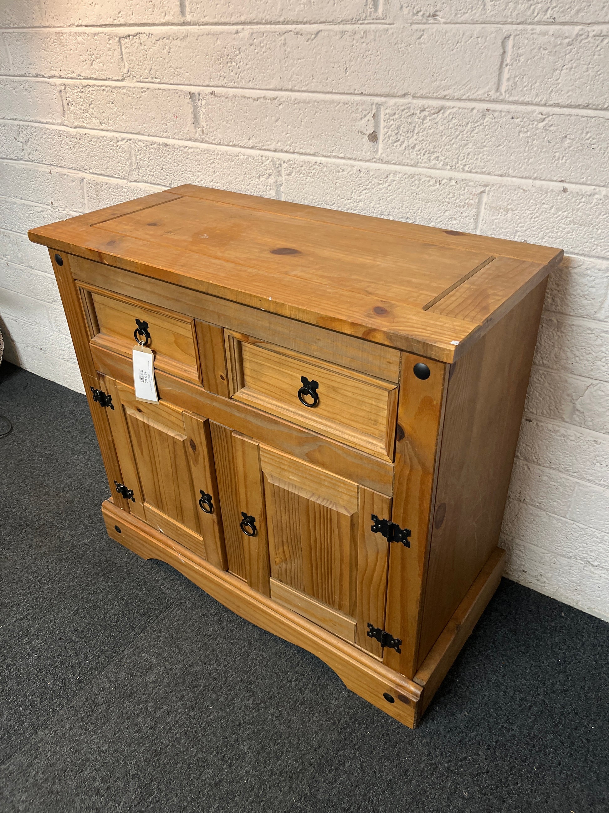 Mexican Pine 2 door 2 drawer storage unit (H 82 x W 92 x D 44 cm) 3225
