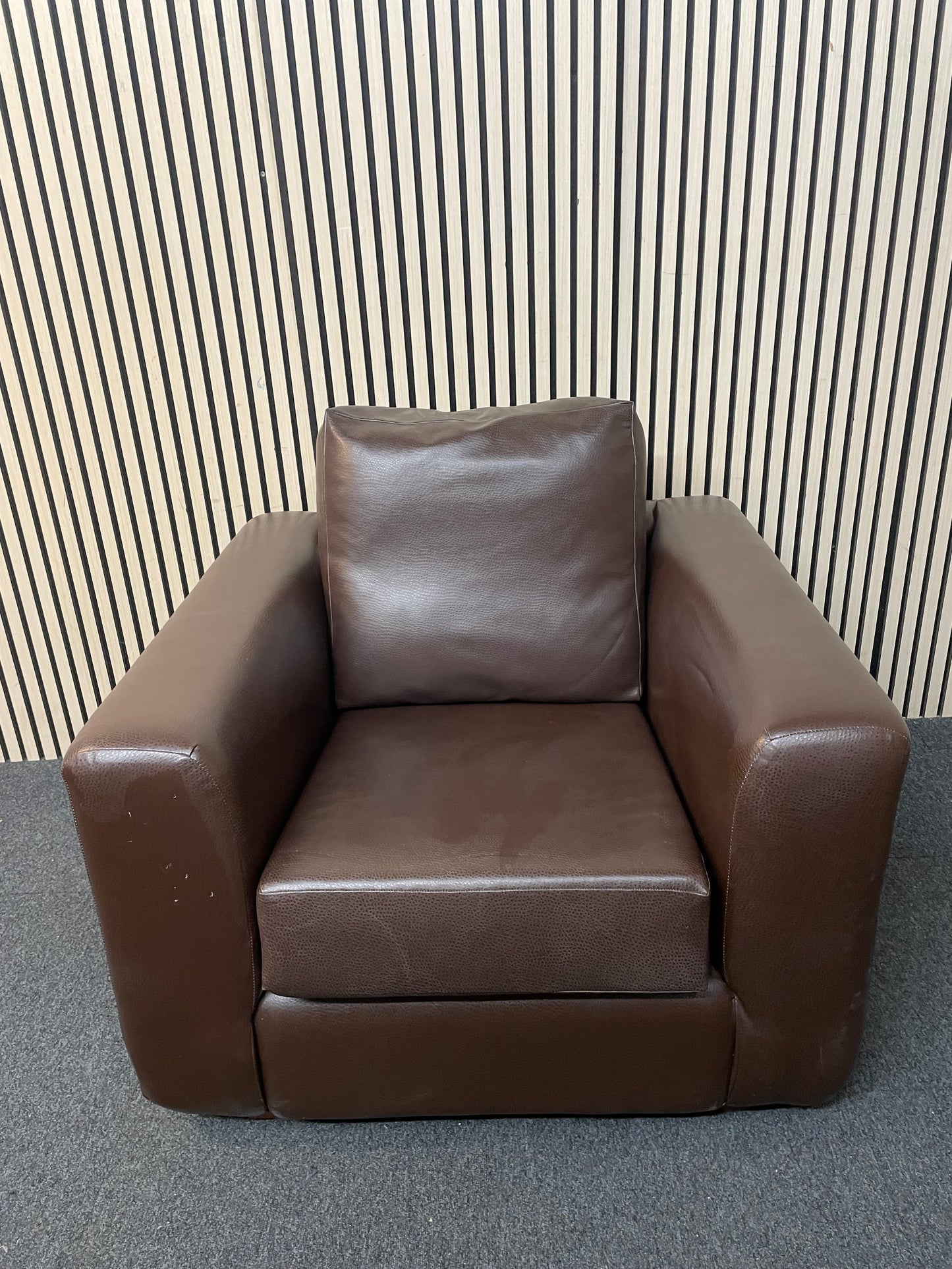 Brown PU leatherette box armchair 2425
