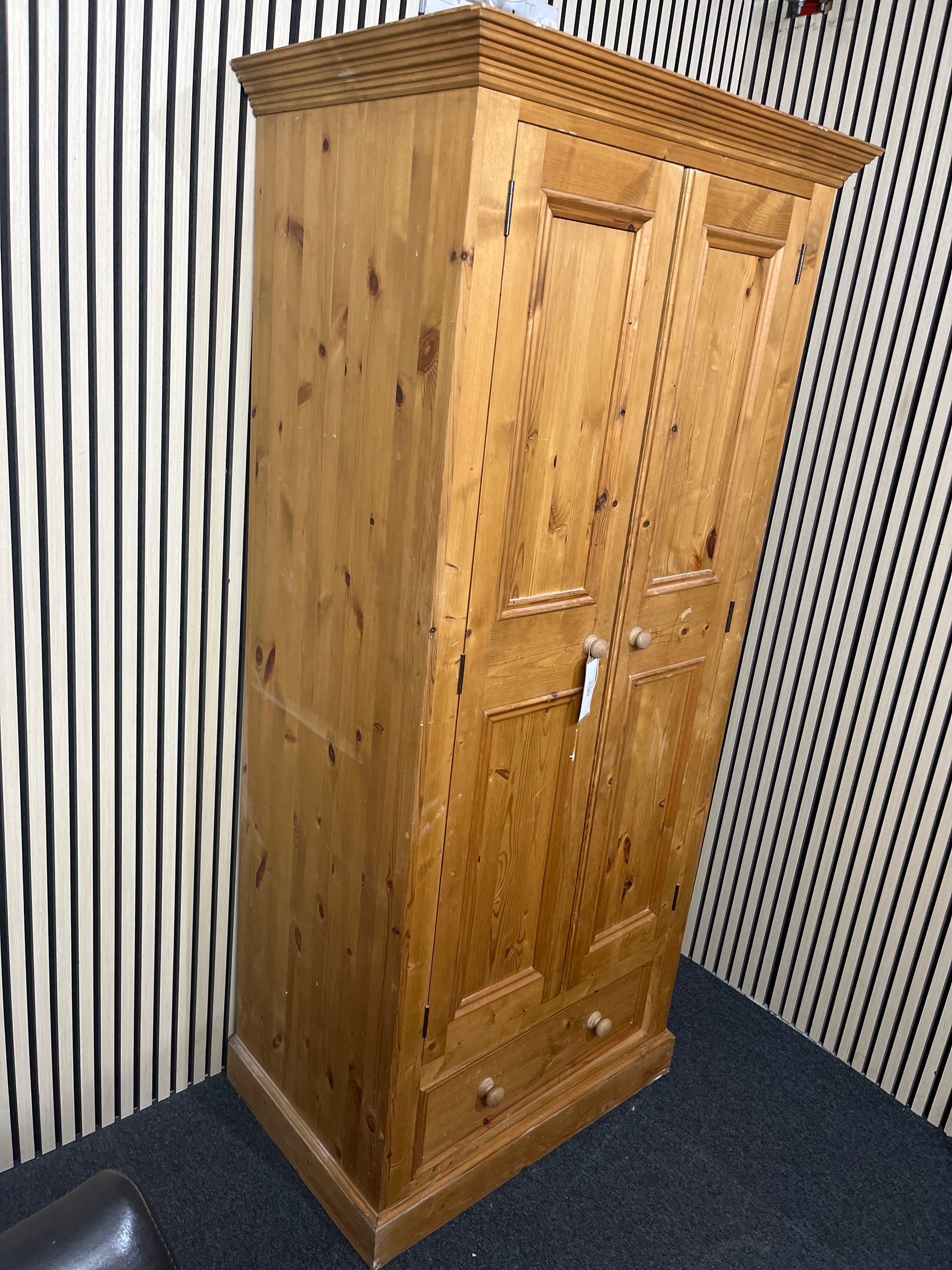 Tall pitch pine wardrobe (H 200 x W 90 x D 59 cm) 3325