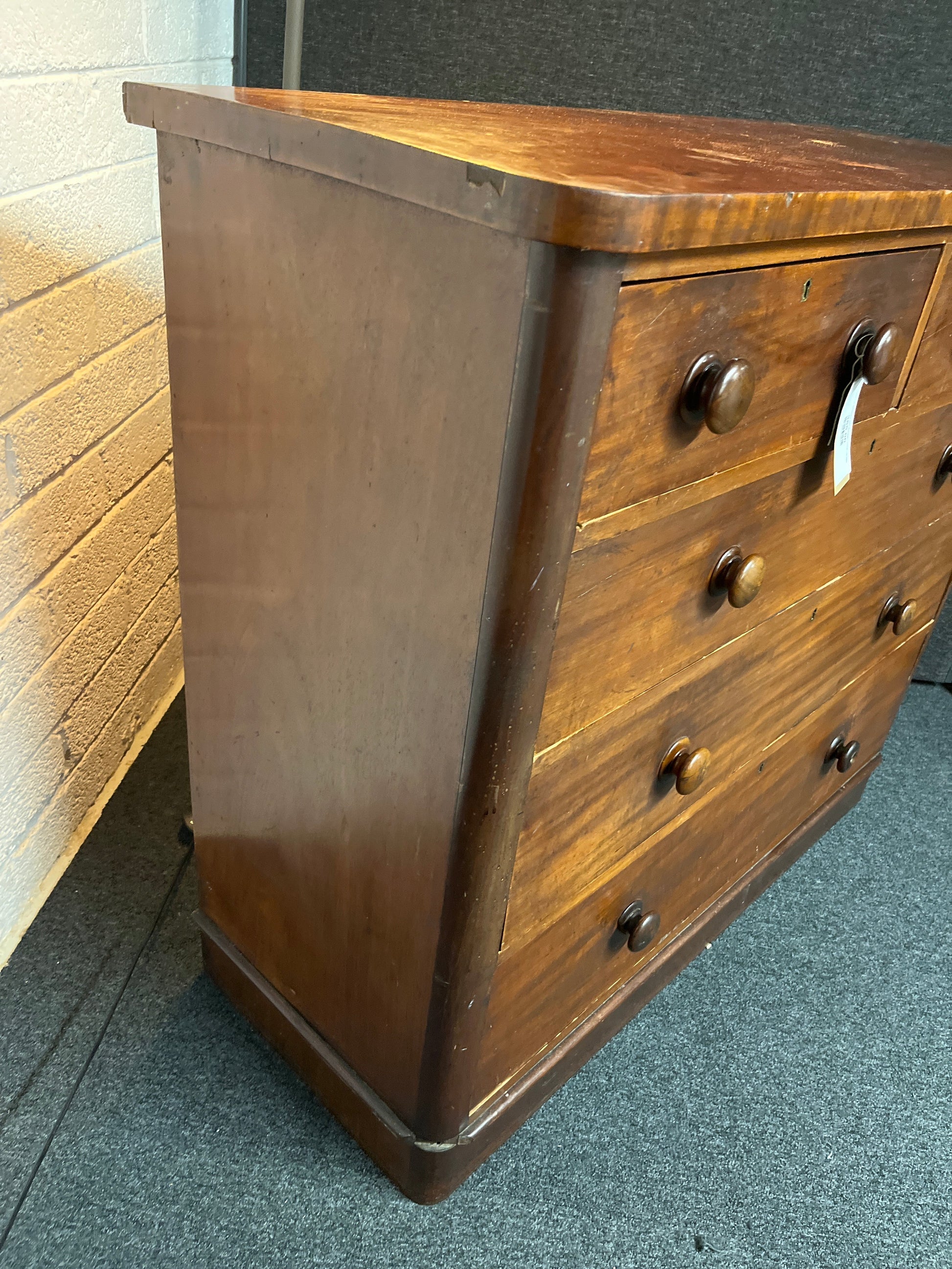 Antique 3+2 mahogany chest of drawers (H1110 x W 1220 x D 500 mm) 1225