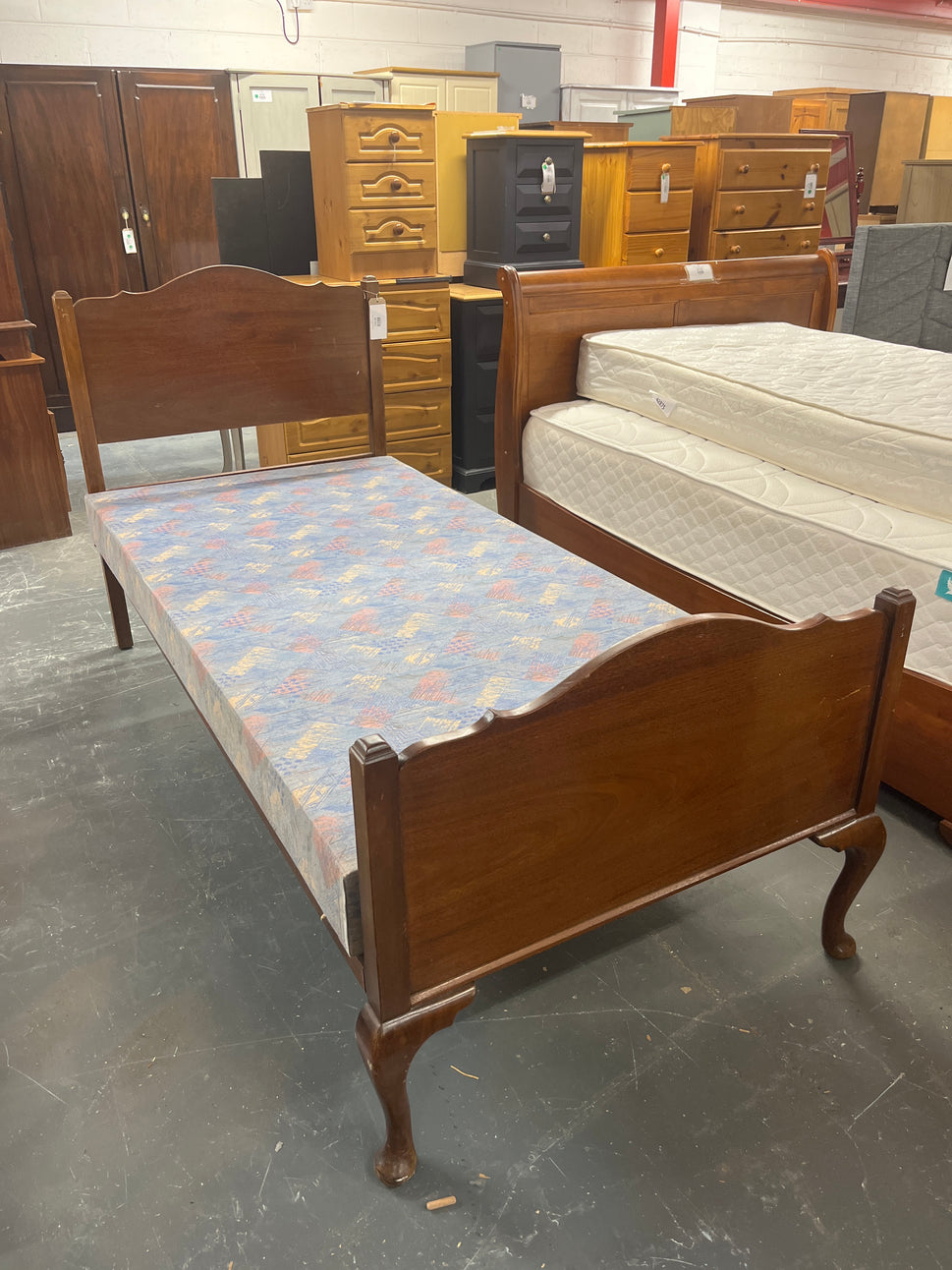 3ft high back solid bed frame 3126