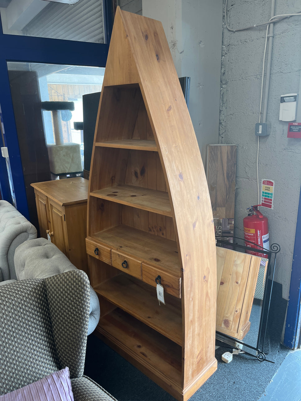 Solid pine framed boat shaped bookcase with drawers (H 2100 x W 830 x D 350 mm) 1225