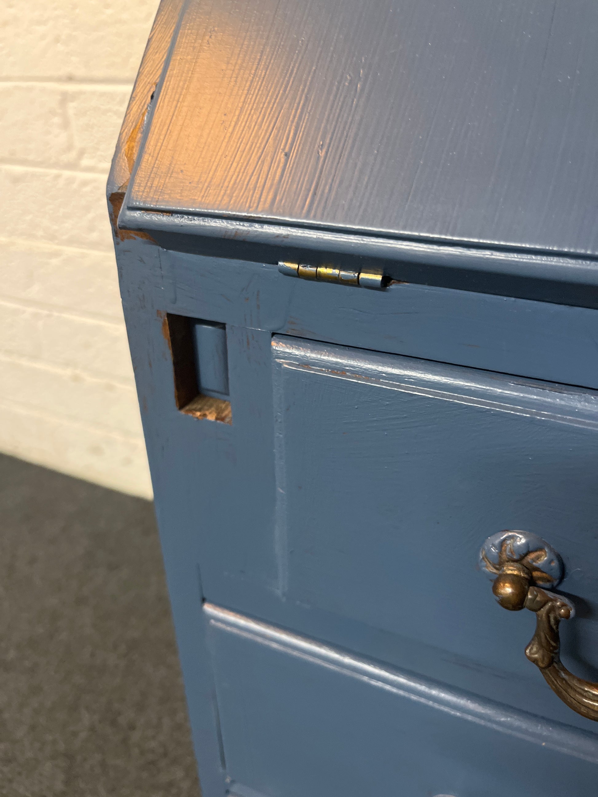 3 drawer blue painted mahogany writing bureau 3225
