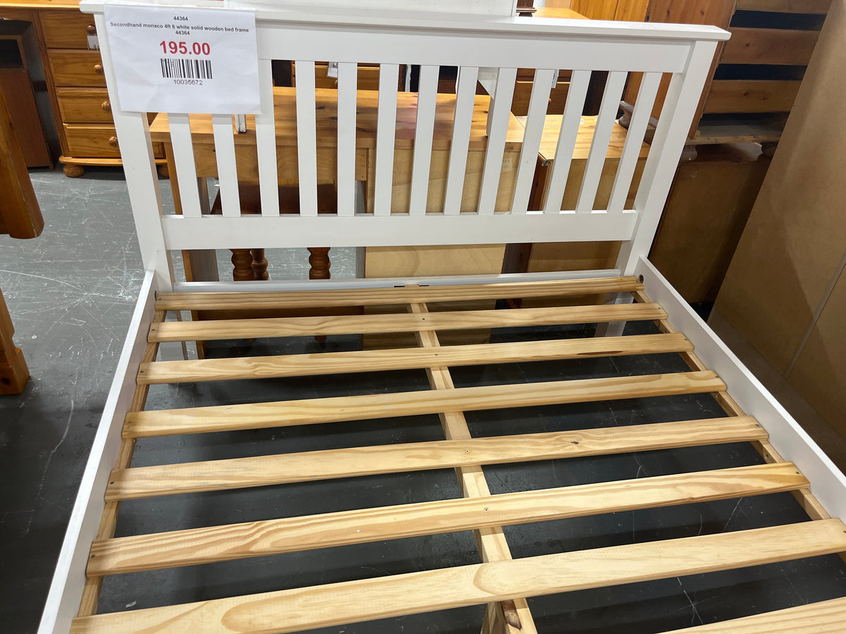 Secondhand monaco 4ft 6 white solid wooden bed frame  44364
