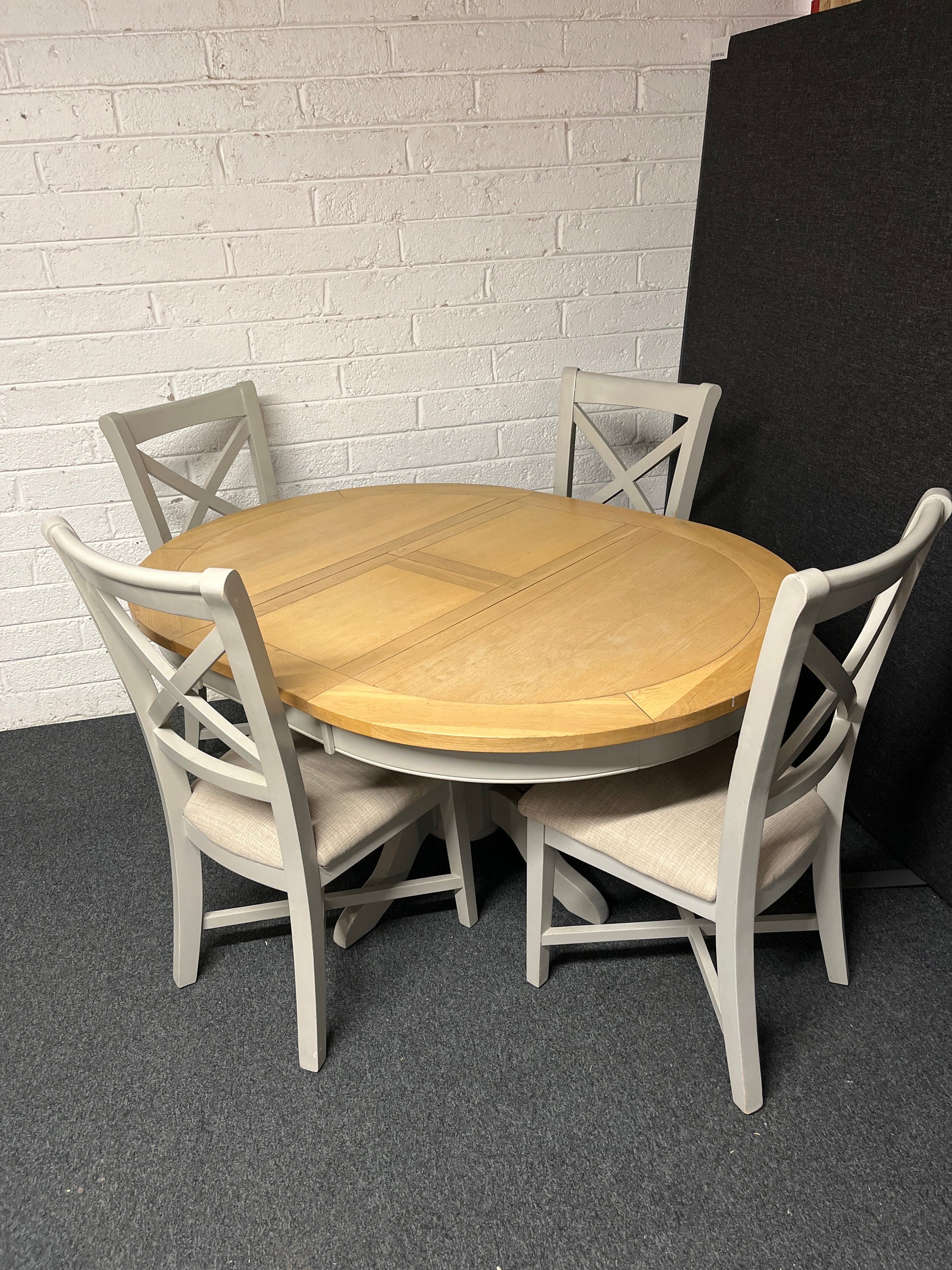 Solid Oak Circular Table with Painted Grey Base & 4 matching chairs 1225