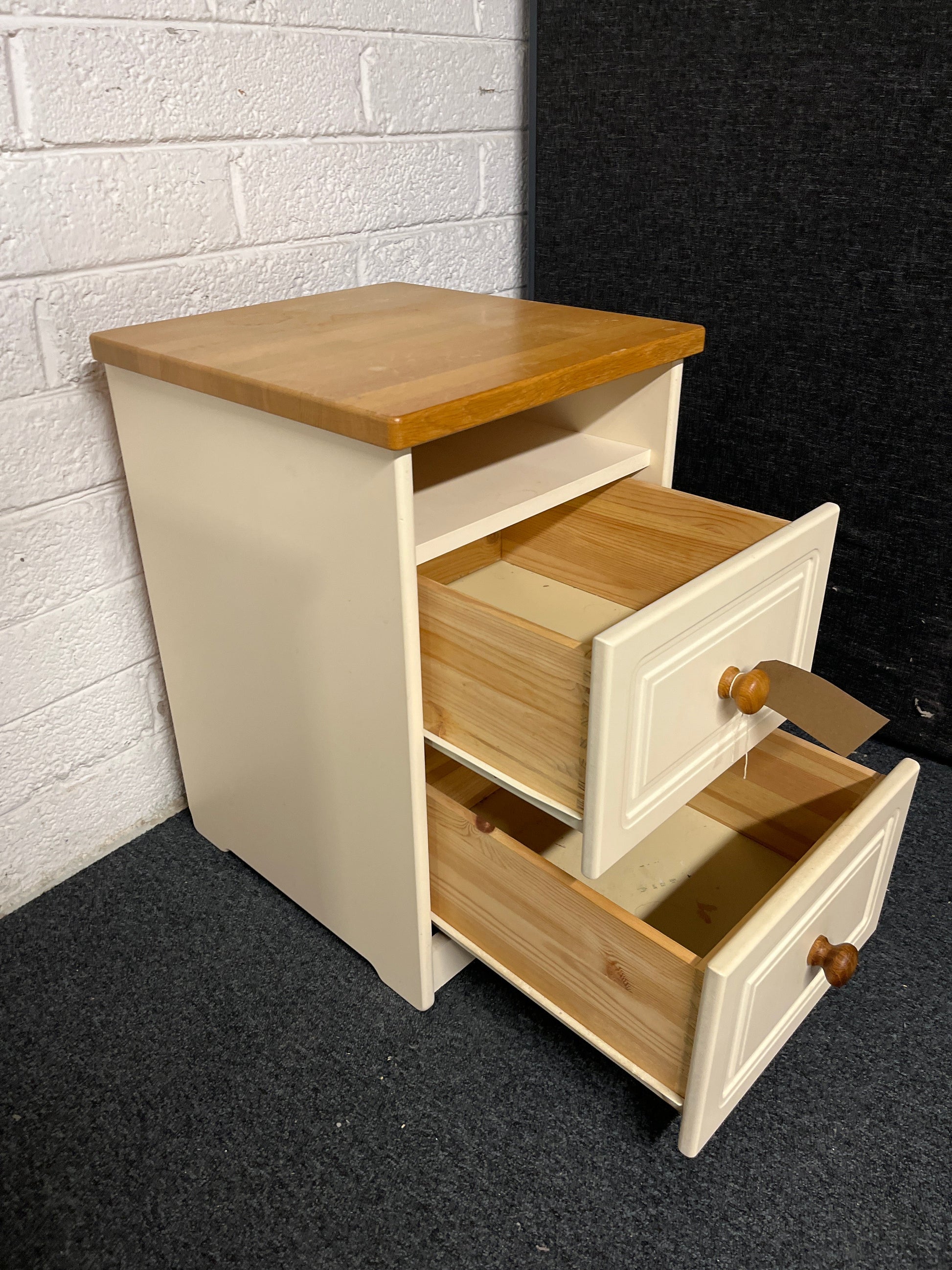 Solid oak and cream 2 drawer bedside locker 1225