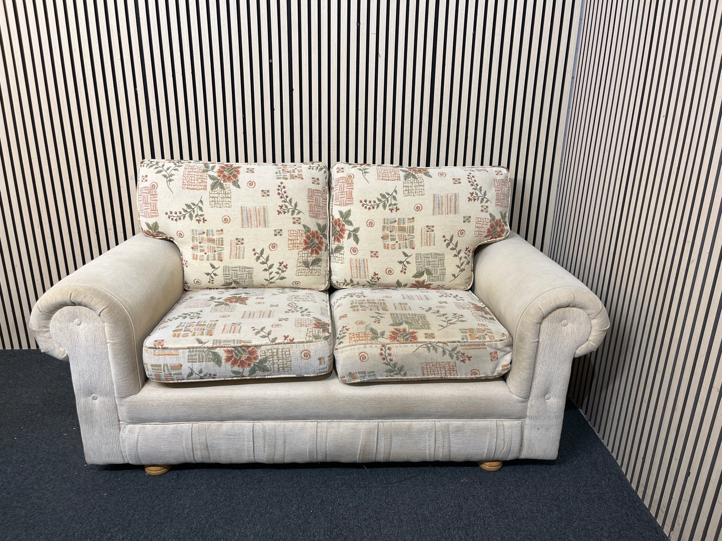 Cream pattern 2 seater sofa   44329