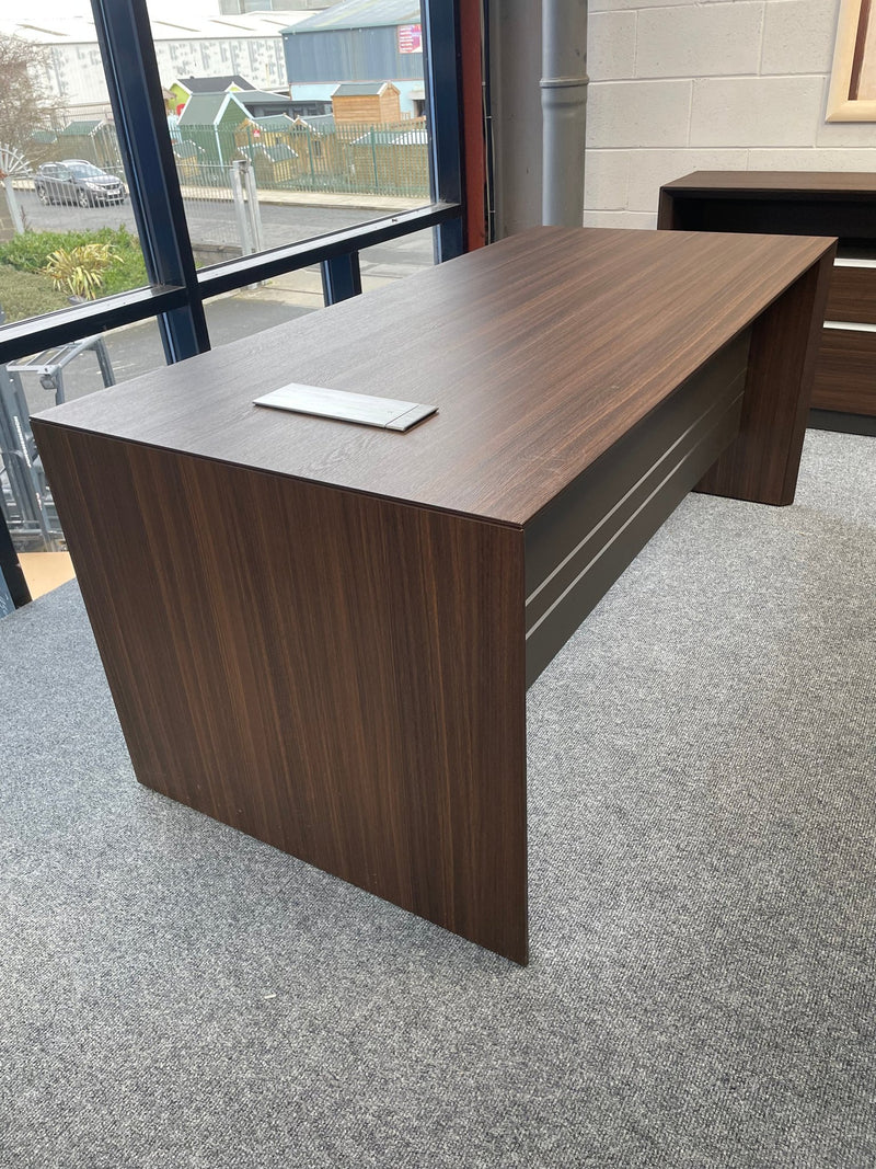 1.8m Executive Parnell Desk With Side Unit - image 3