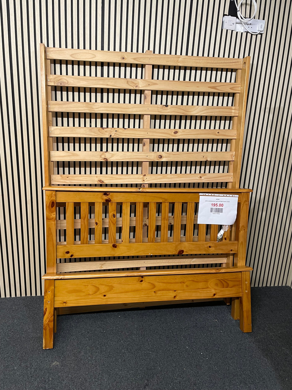 4ft 6 slatted pine high end bed frame 3325