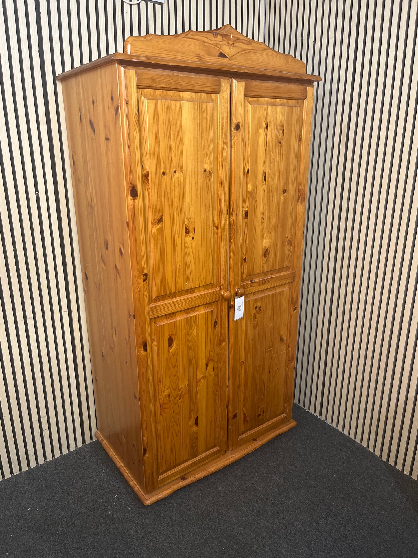 Solid Pine 2 door wardrobe (H 196 x W 95 x D 58 cm) 43750