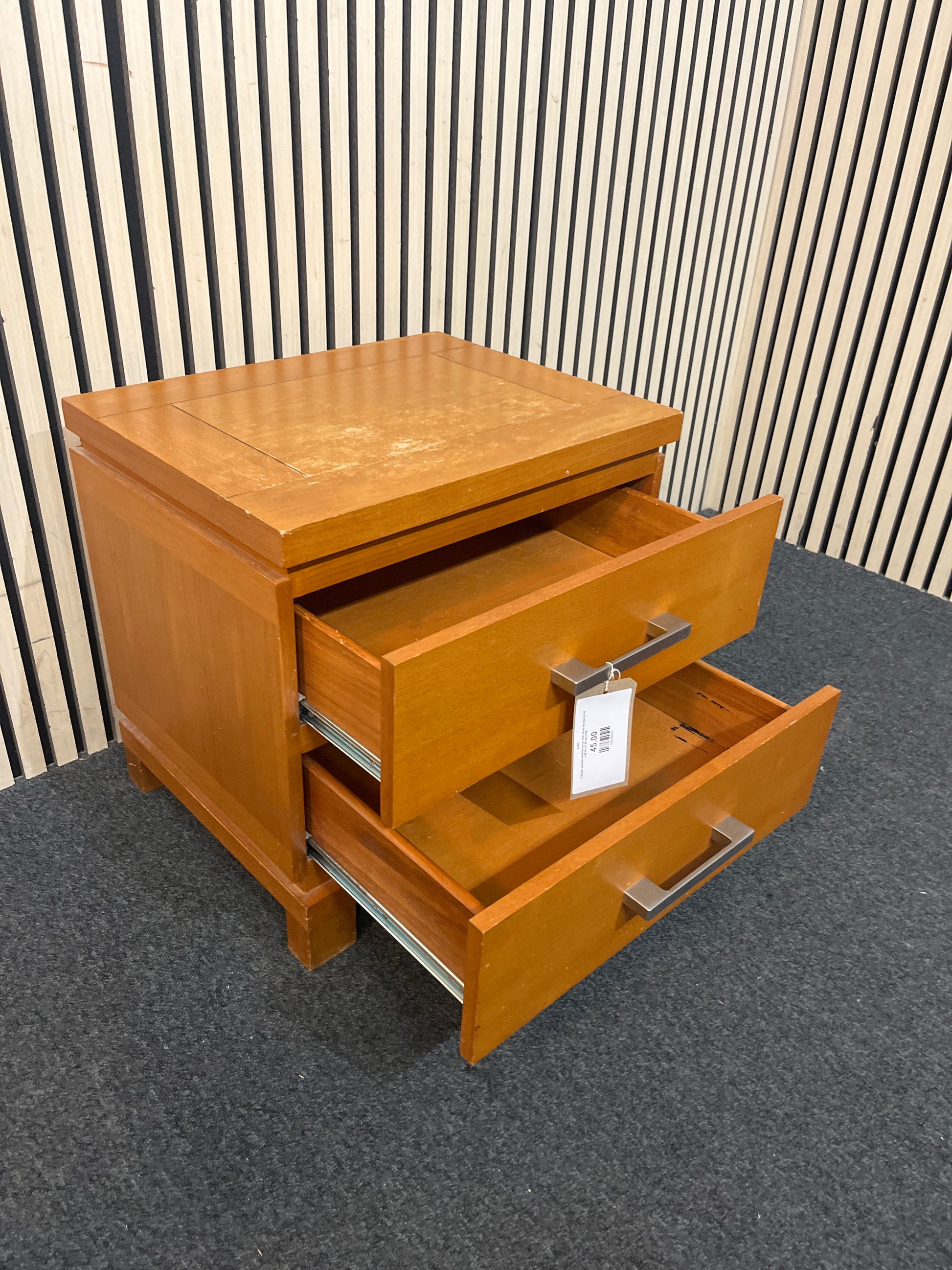 2 drawer wooden bedside locker with silver handles (H 49 x W 50 x D 40 cm) 2226