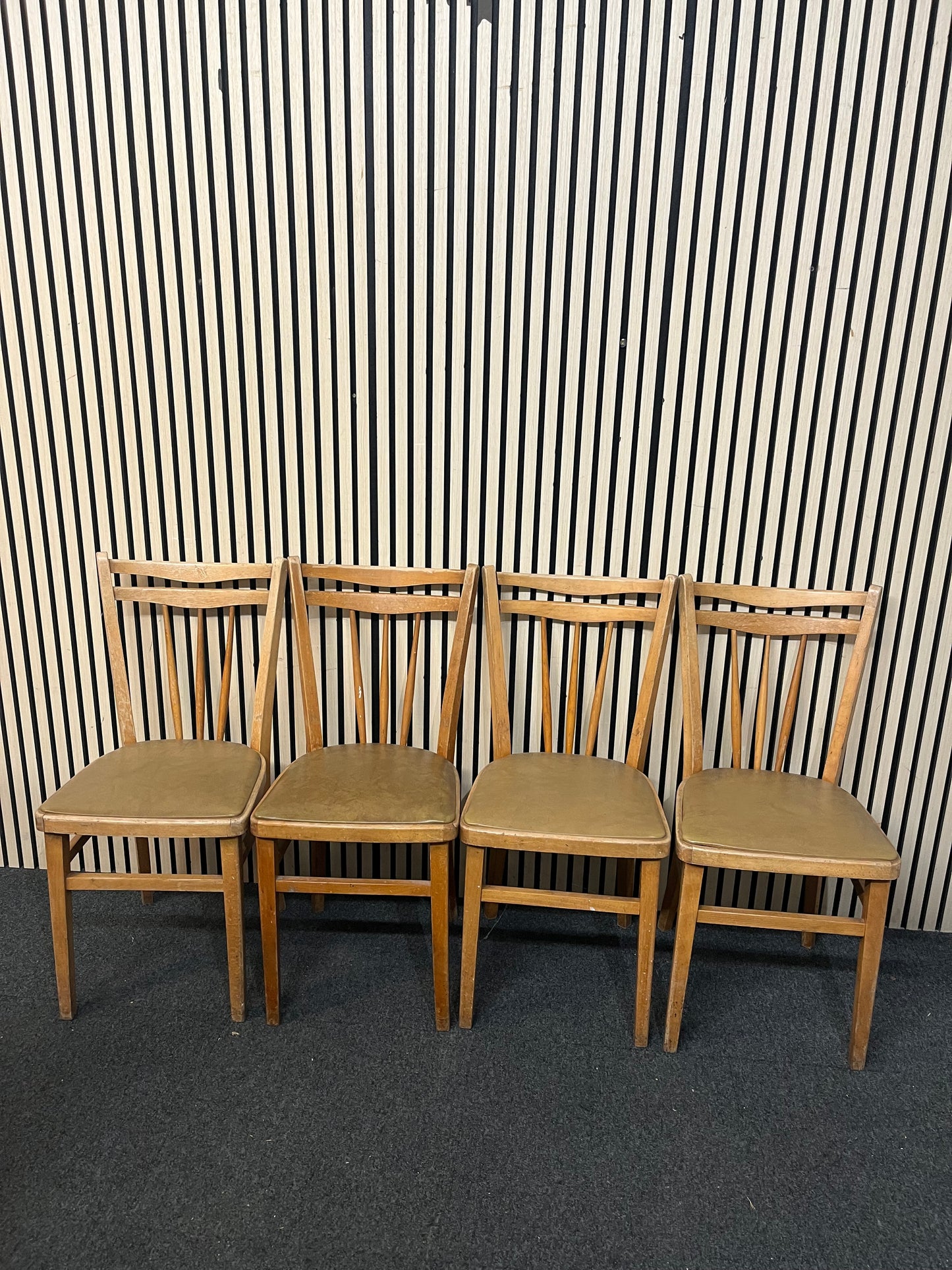 Retro solid wood kitchen chair with vinyl seat cushion (SET OF 4) 3126