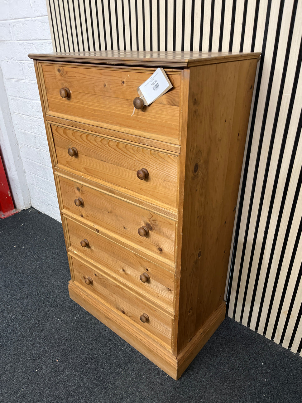 5 high solid pine chest of drawers (H 123 x W 73 x D 43 cm) 1226