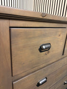 Switch Solid dark oak 3 drawer chest of drawers (H 92 x W 105 x D 41 cm) 2226 2 image
