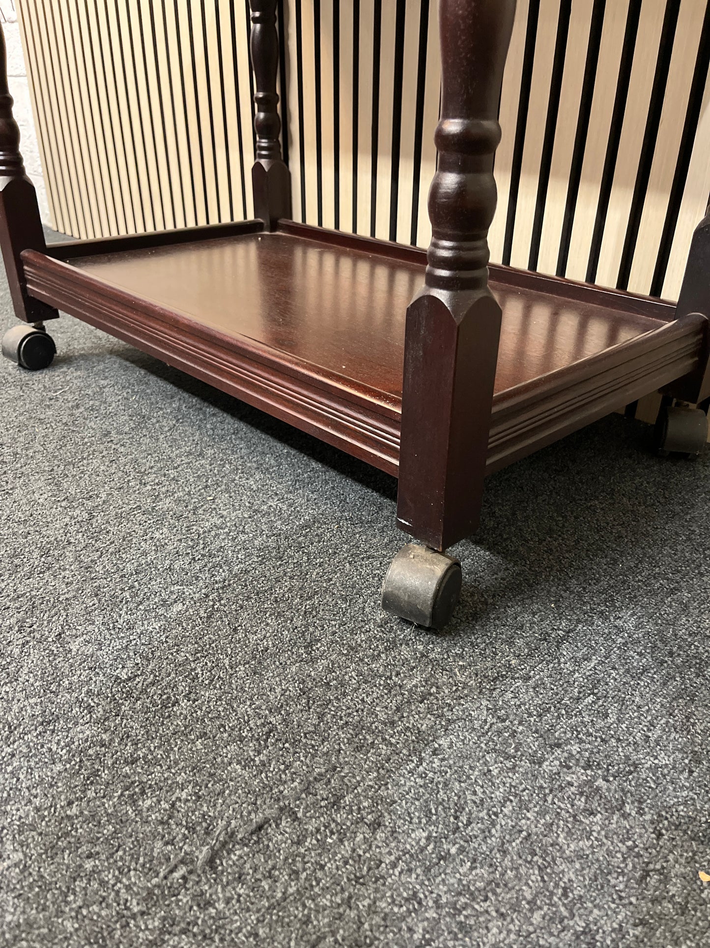 Mahogany tiered dumb waiter trolley on castors 3325