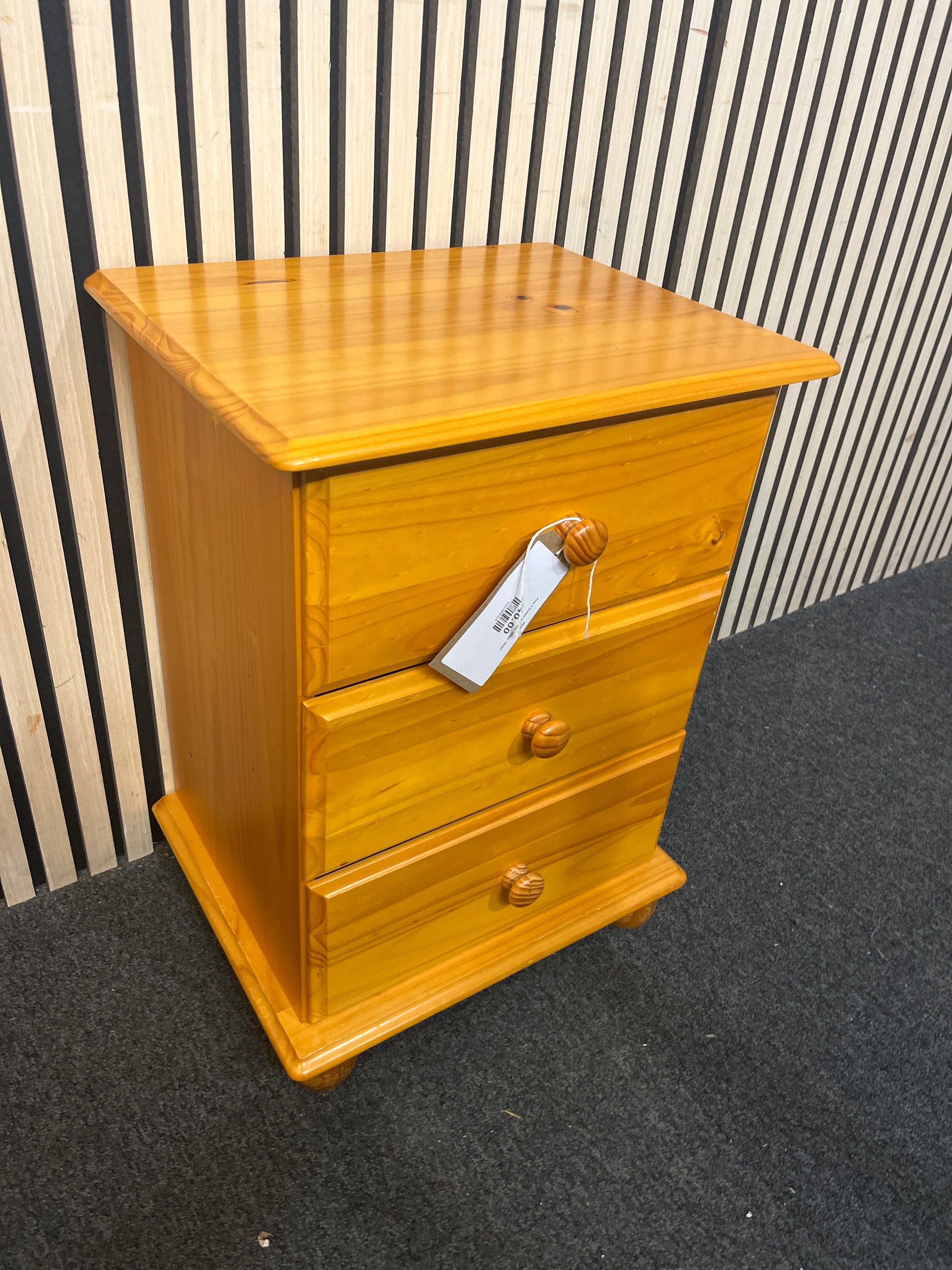 Pine 3 drawer bedside locker  44247