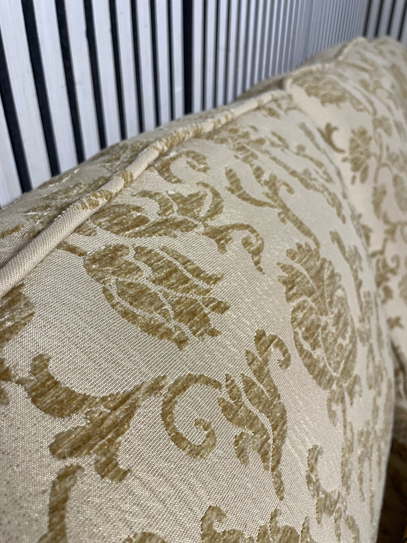 3+1+1 beige sofa with floral pattern and striped cushions.  44660