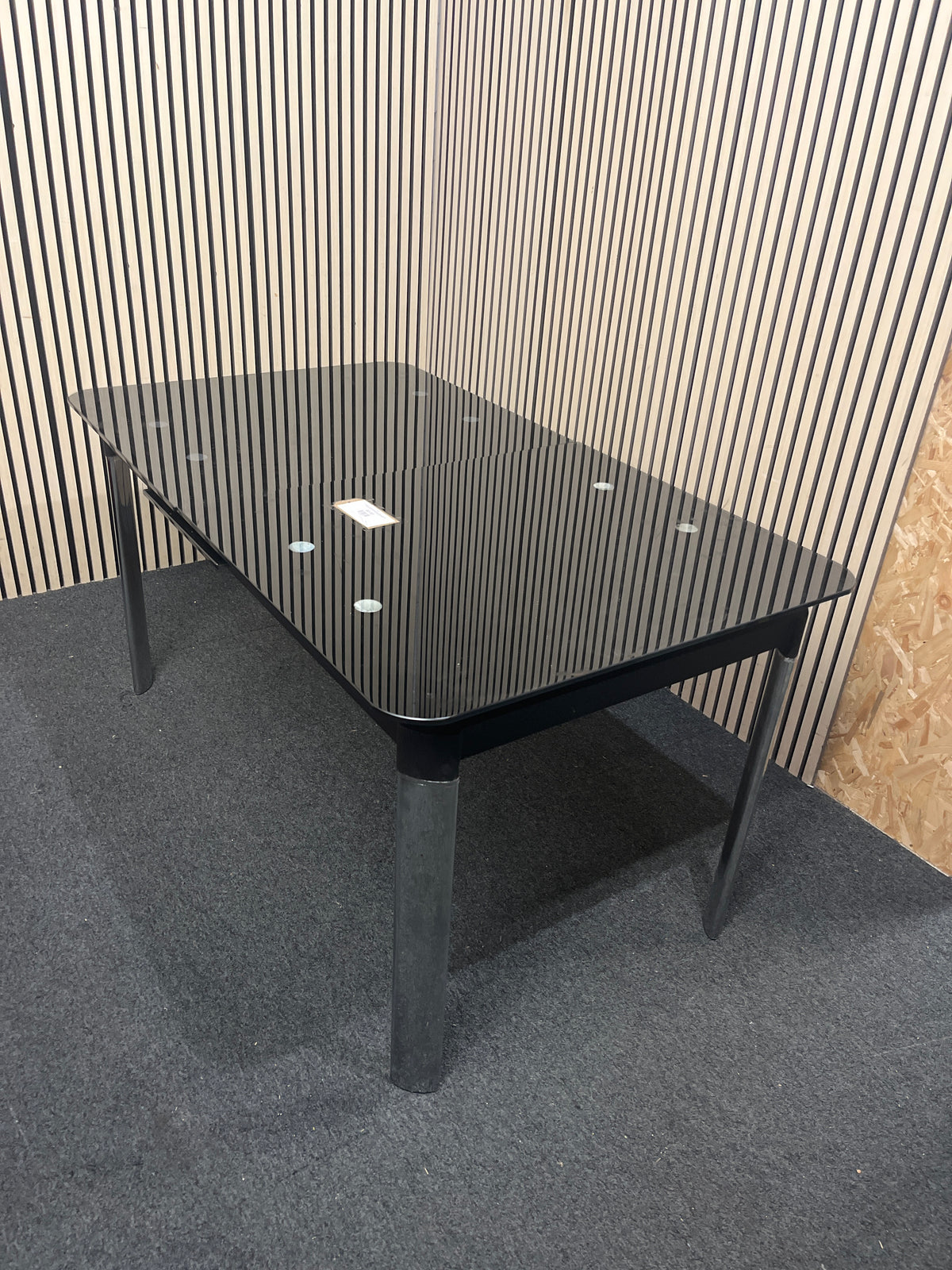 Rectangular extendable black glass dining table with chrome legs (L 145 - 180 x W 85 cm)  44366