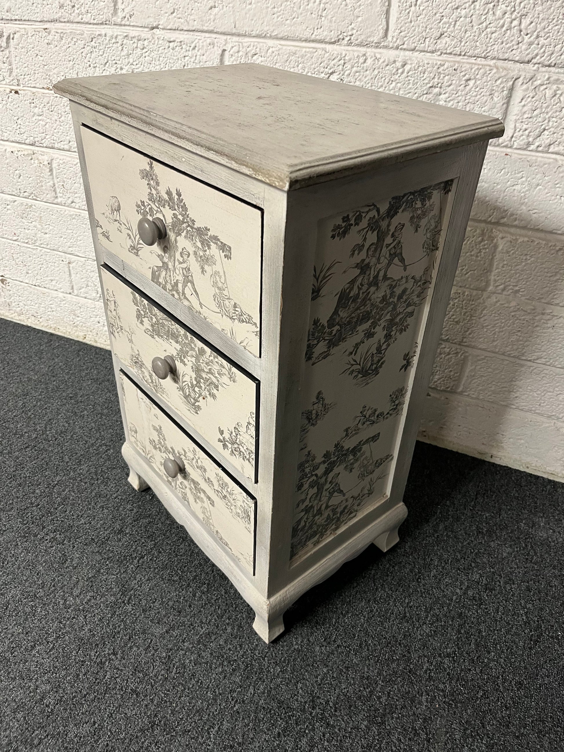 Solid wood silver painted with floral decal 3 drawer bedside locker 1225
