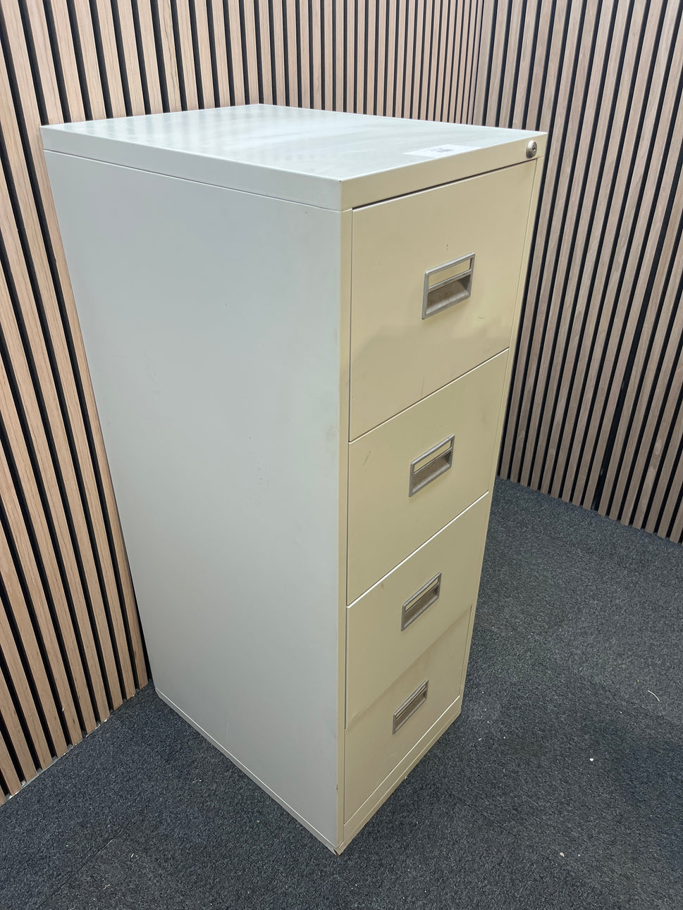 Grey metal 4 drawer filing cabinet