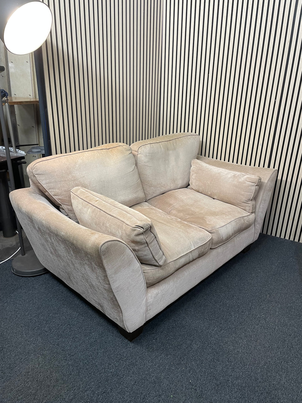 2+2 light brown fabric solid frame sofa suite (widths: 180 cm and depths: 90 cm) 1126