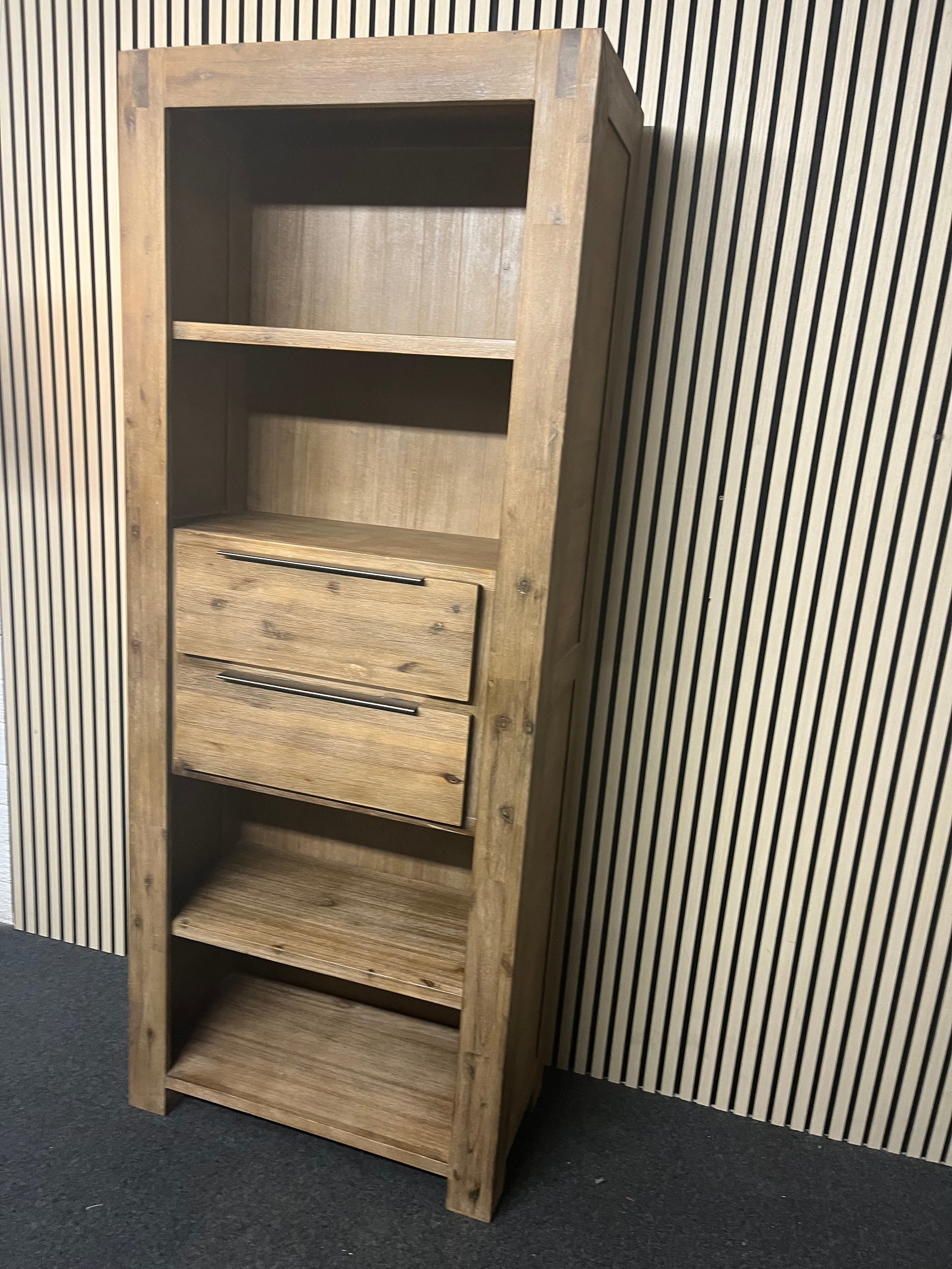 Tall grained oak 2 drawer 4 shelf unit 2325