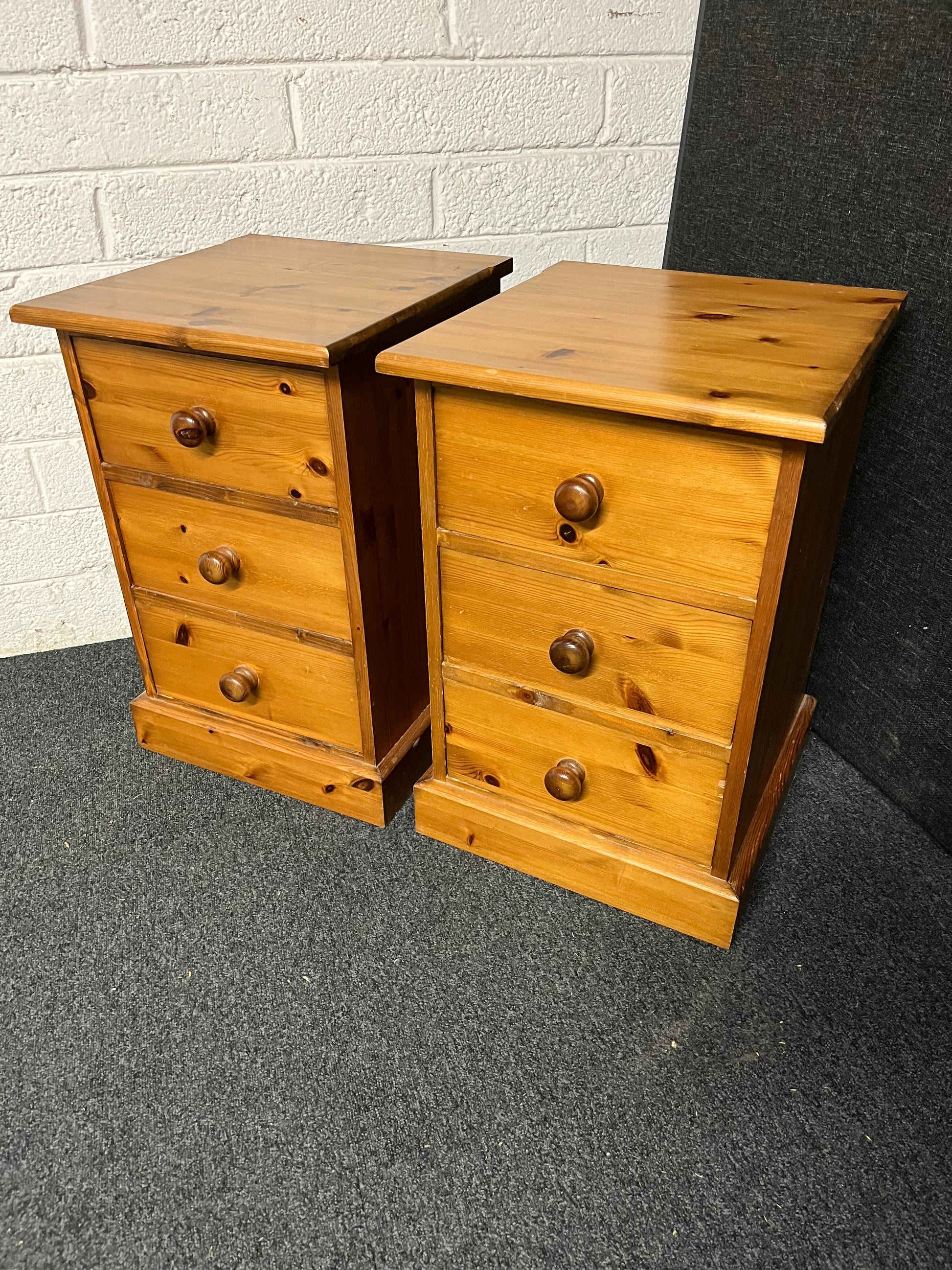 Solid pitch pine 3 drawer bedside locker  400Wx620Hx430D 1225