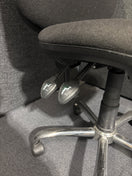 Switch Second Hand Black fabric 2 lever swivel chair- no arms 2 image