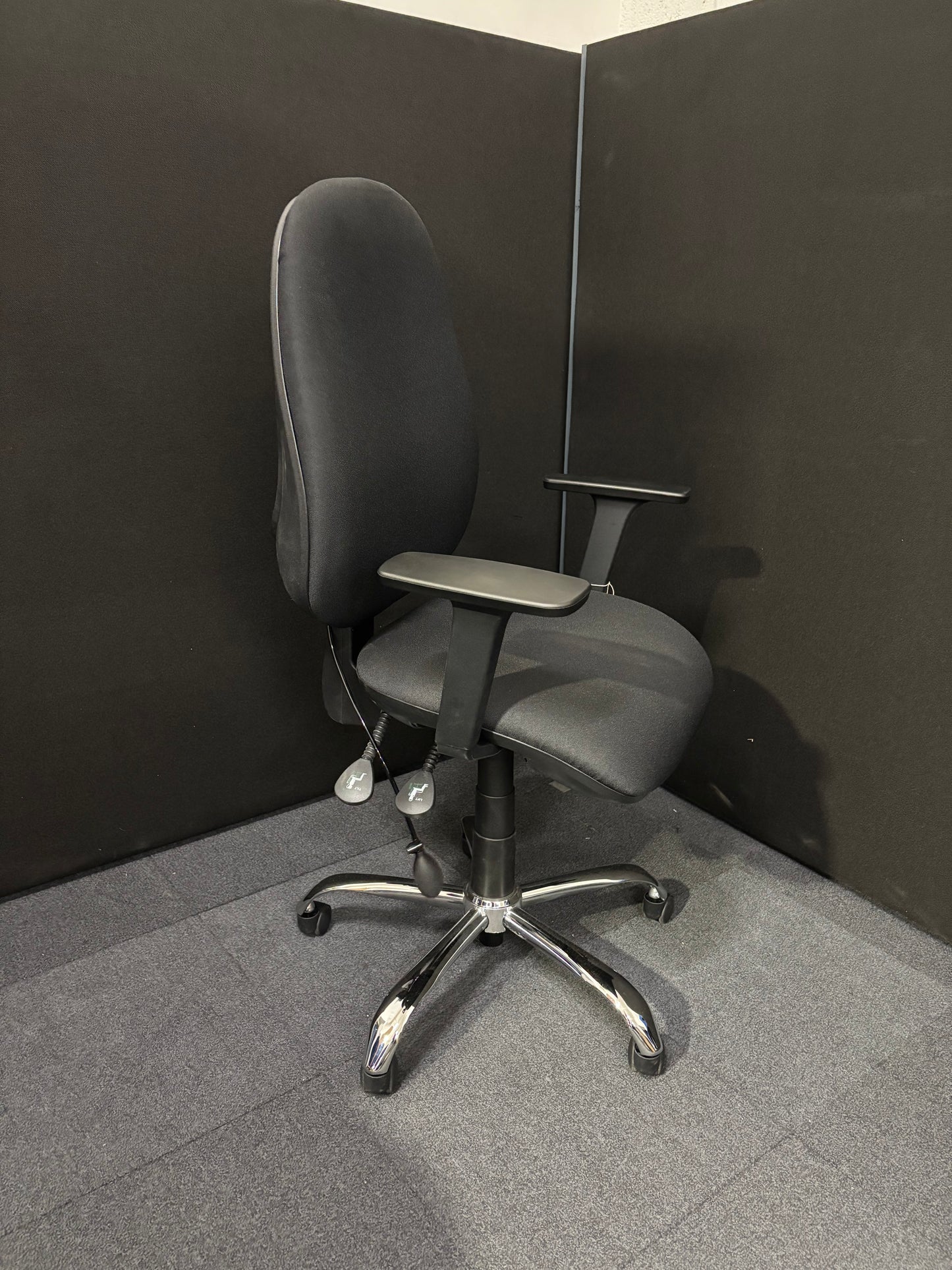 Jota ergo 24hr ergonomic asynchro task chair with height adjustable arms