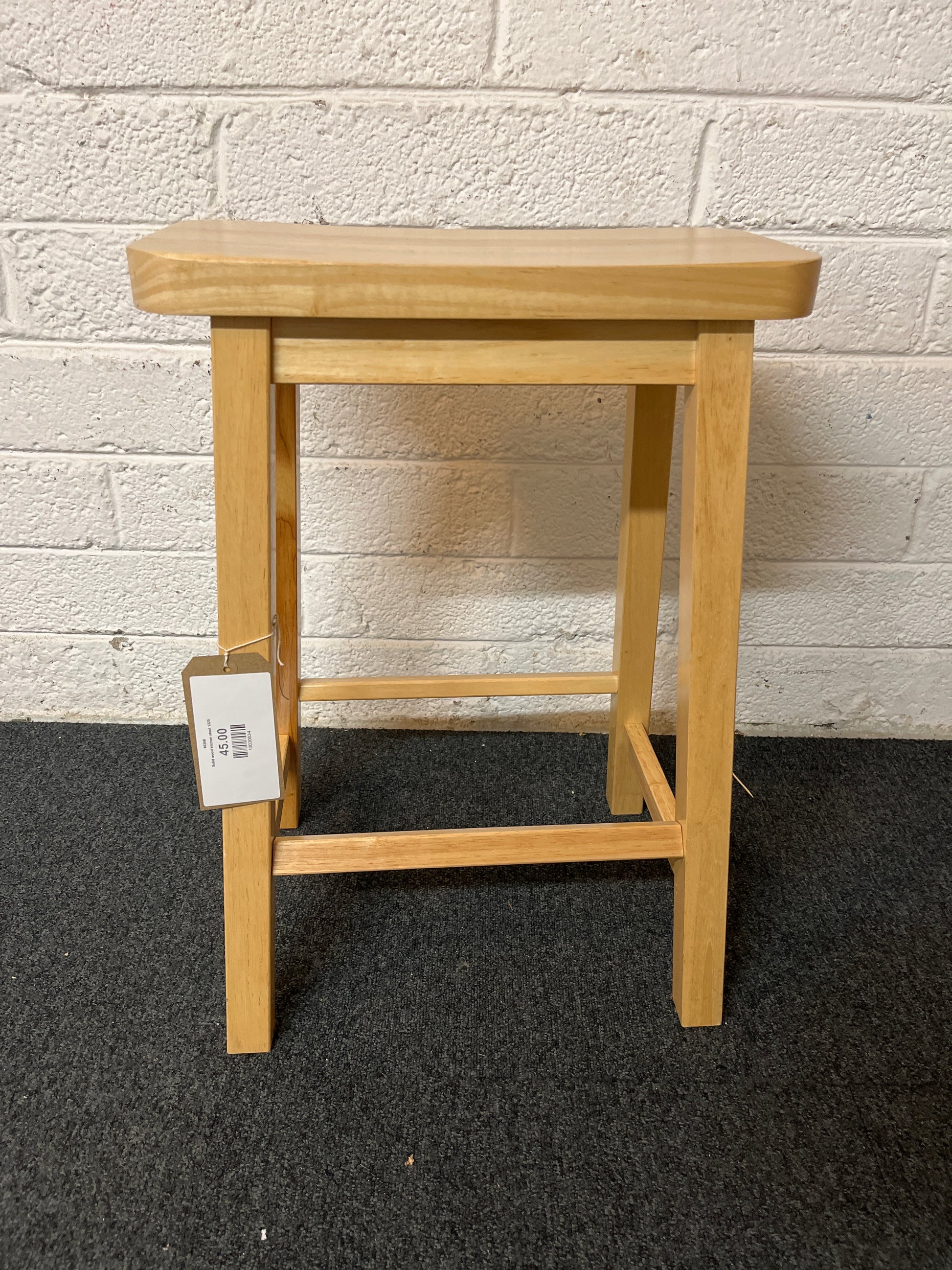 Solid wood kitchen stool 1325