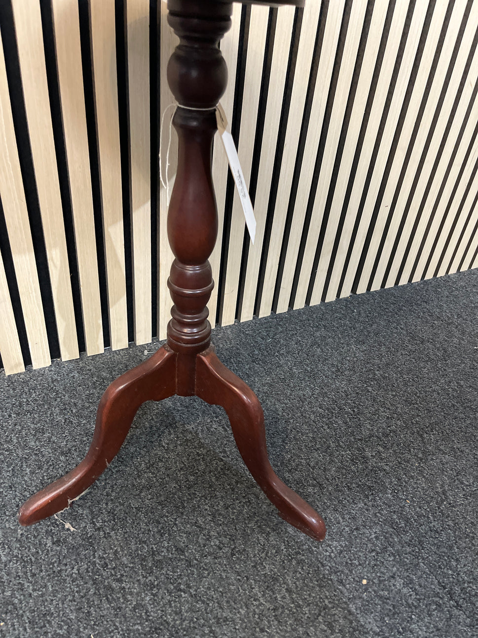 Mahogany circular wine table 3325