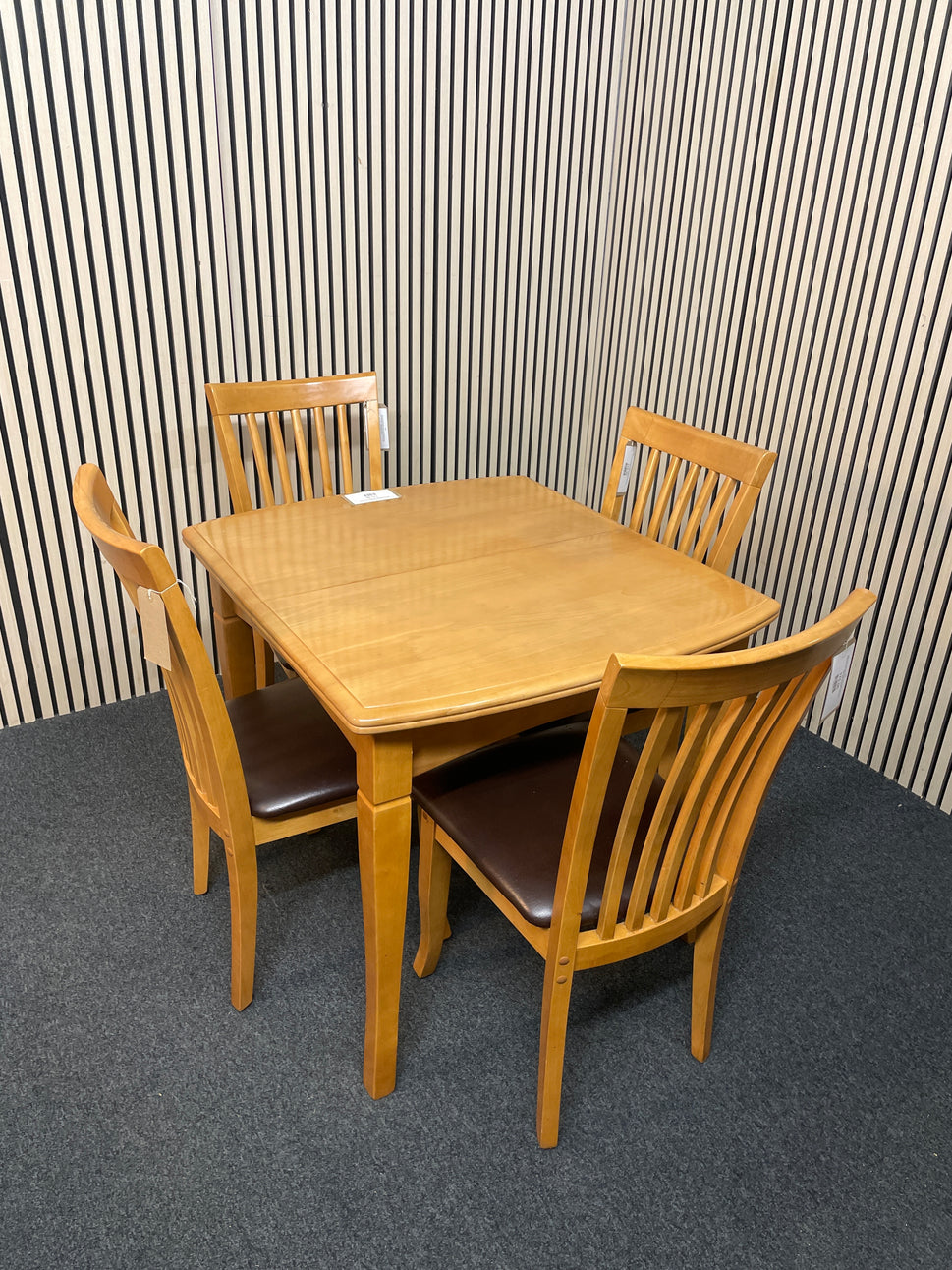 Solid wood extendable square kitchen table with 4 no. high slatted back, leather seat dining chair (H 73 x W 90, 120 x D 80 cm) 2425