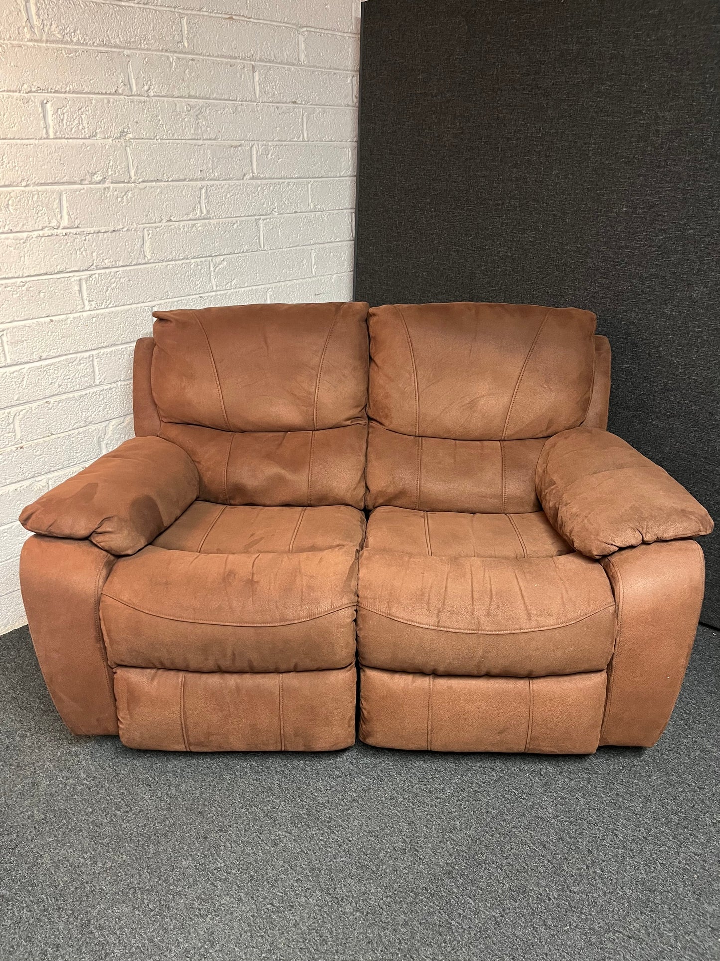 2 seater brown suede fabric recliner sofa  2225