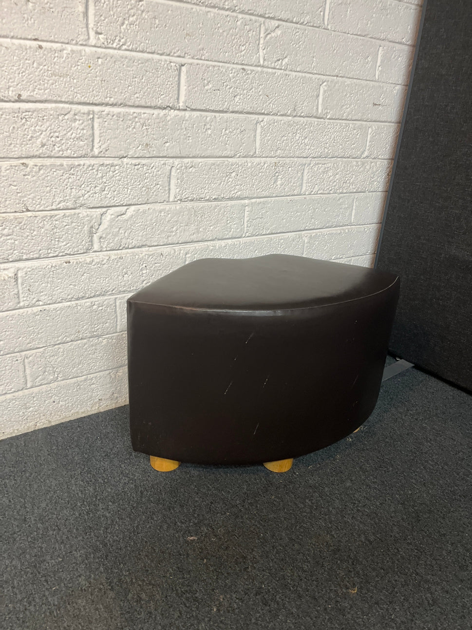 Brown corner leather dining stool 2225