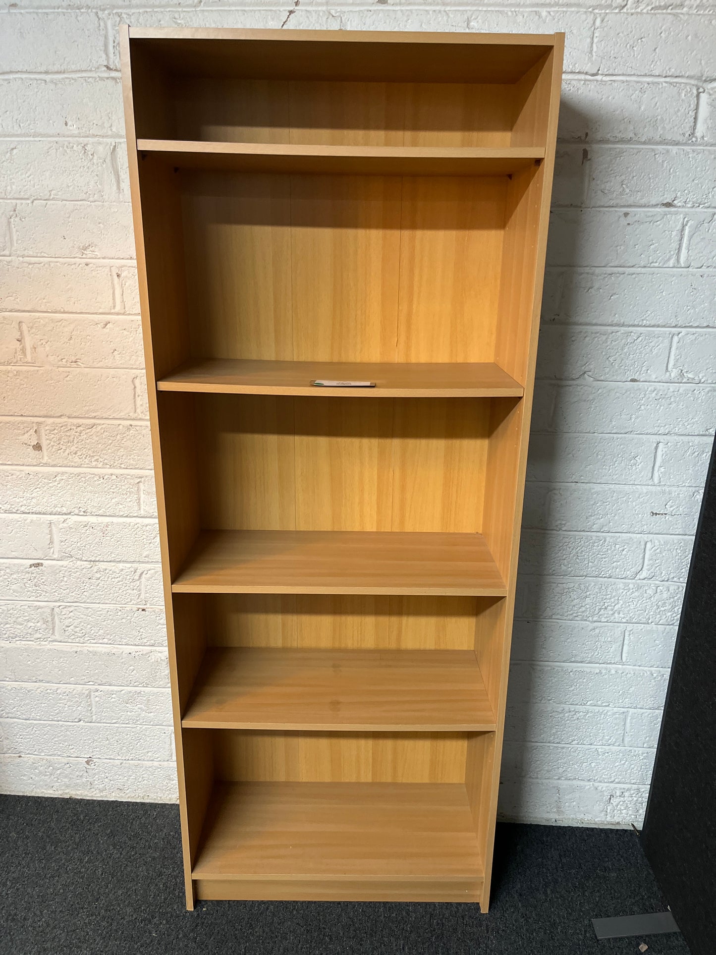 Tall beech laminate open fronted bookcase with adjustable shelves (H 176 x W 68 x D 30 cm) 2225