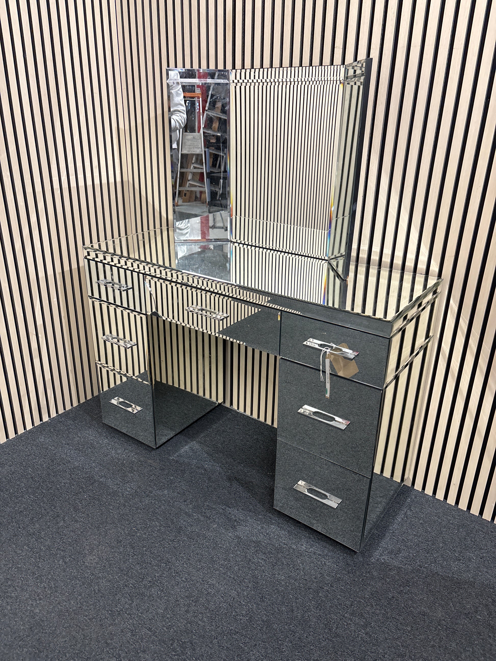 Polished glass 7 drawer bedroom dressing table 3325