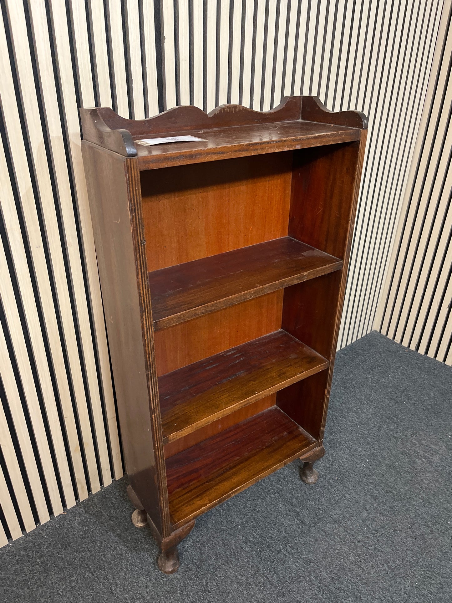 Teak stained small slim open bookcase (H 112 x W 54 x D 22 cm) 3126