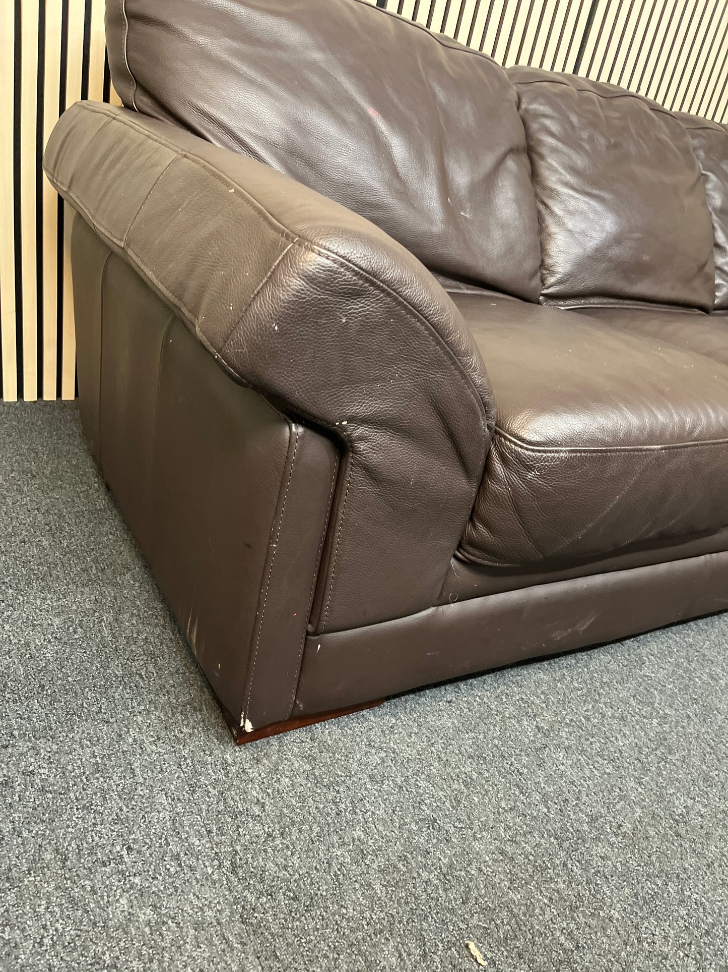 3 seater dark brown leather sofa 1126