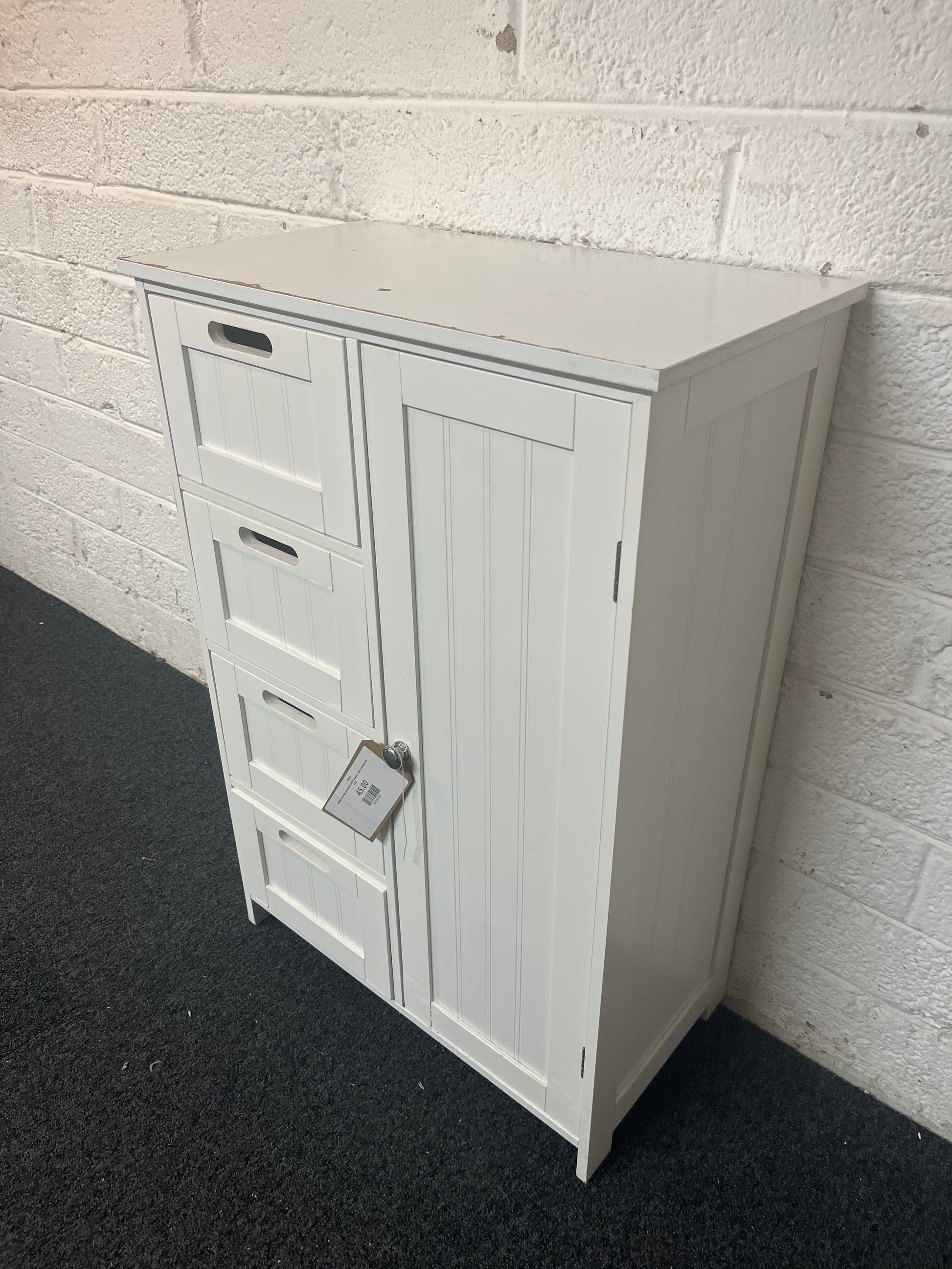 White wooden painted small 4 drawer 1 door storage unit 1325