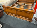 5ft King size solid mahogany high back framed bed  44639
