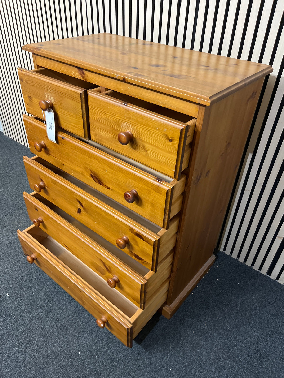 Solid pine chest, five drawers, (h 100 x 78 x d 42 cm)  44287