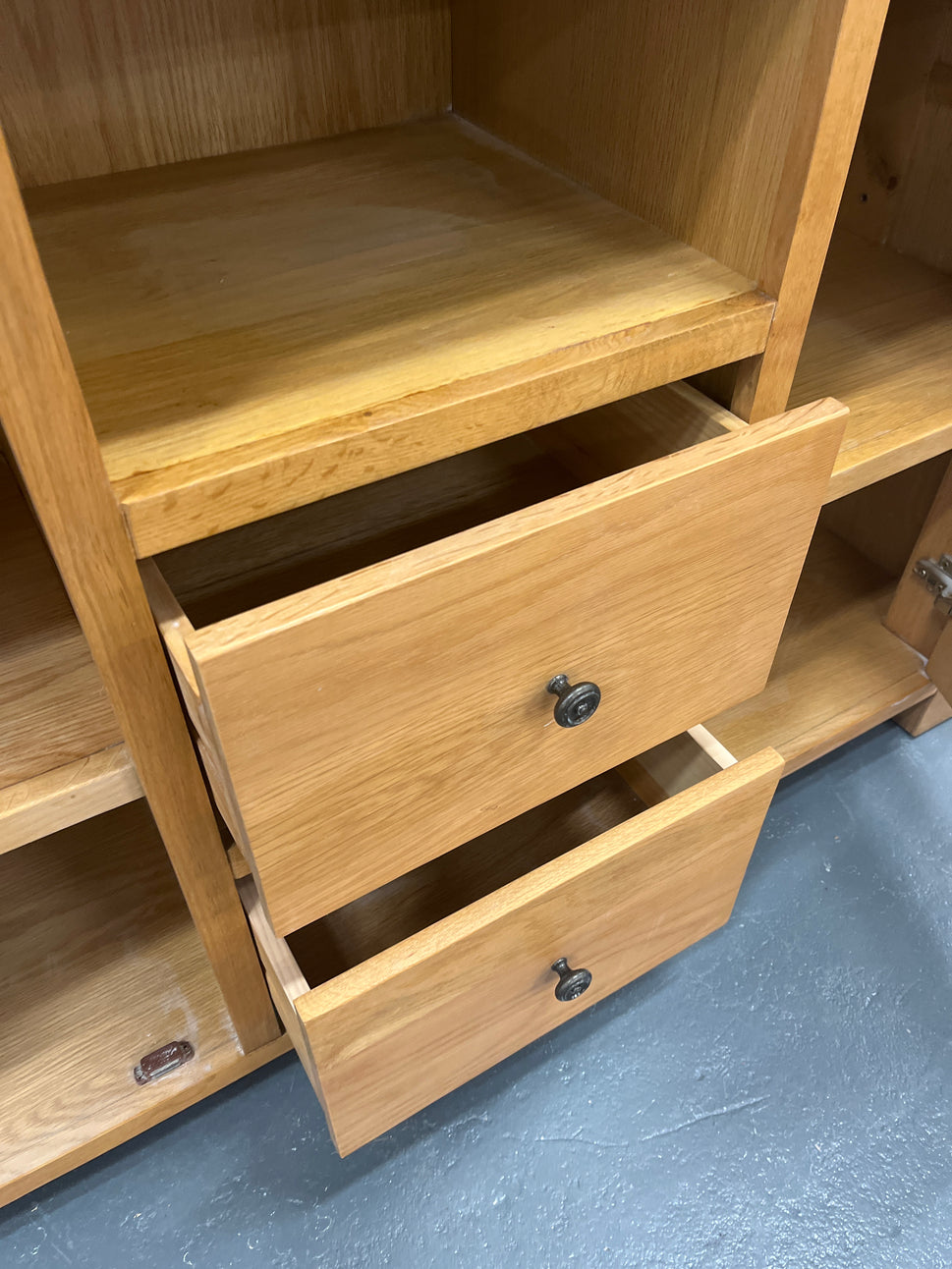Solid oak 2 door 2 drawer sideboard  2125